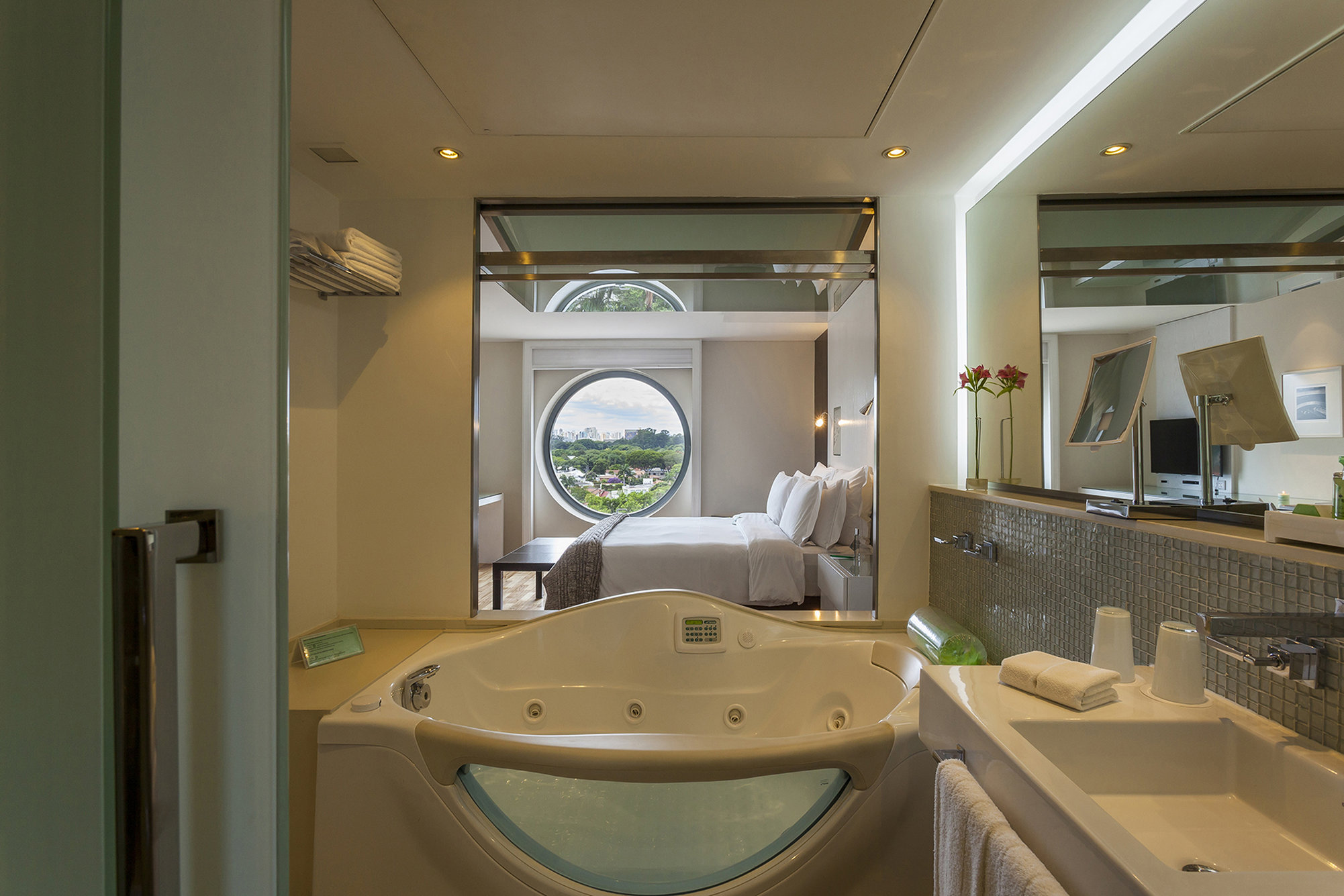 Hotel Unique by null