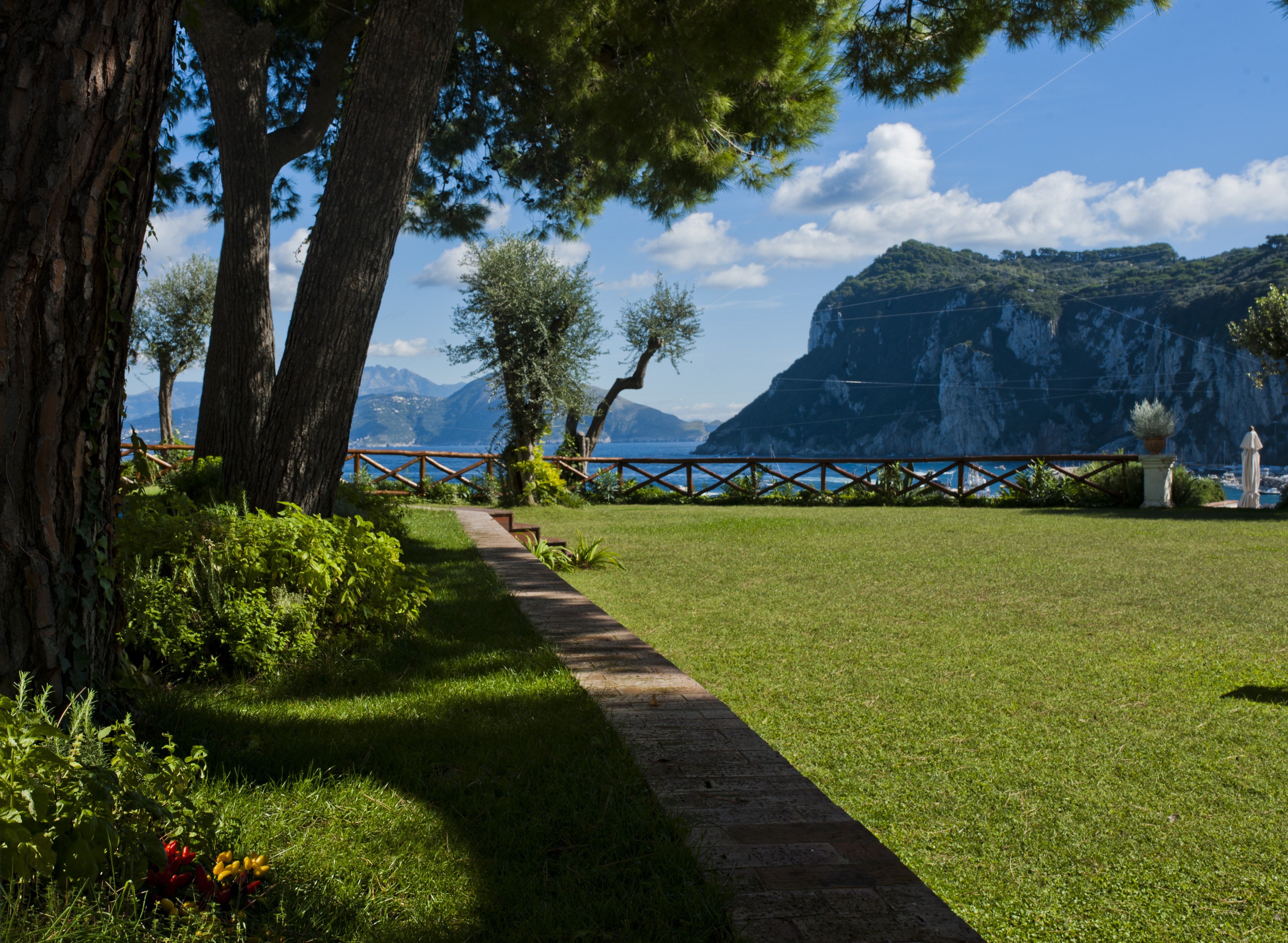 J.K. Place Capri by null