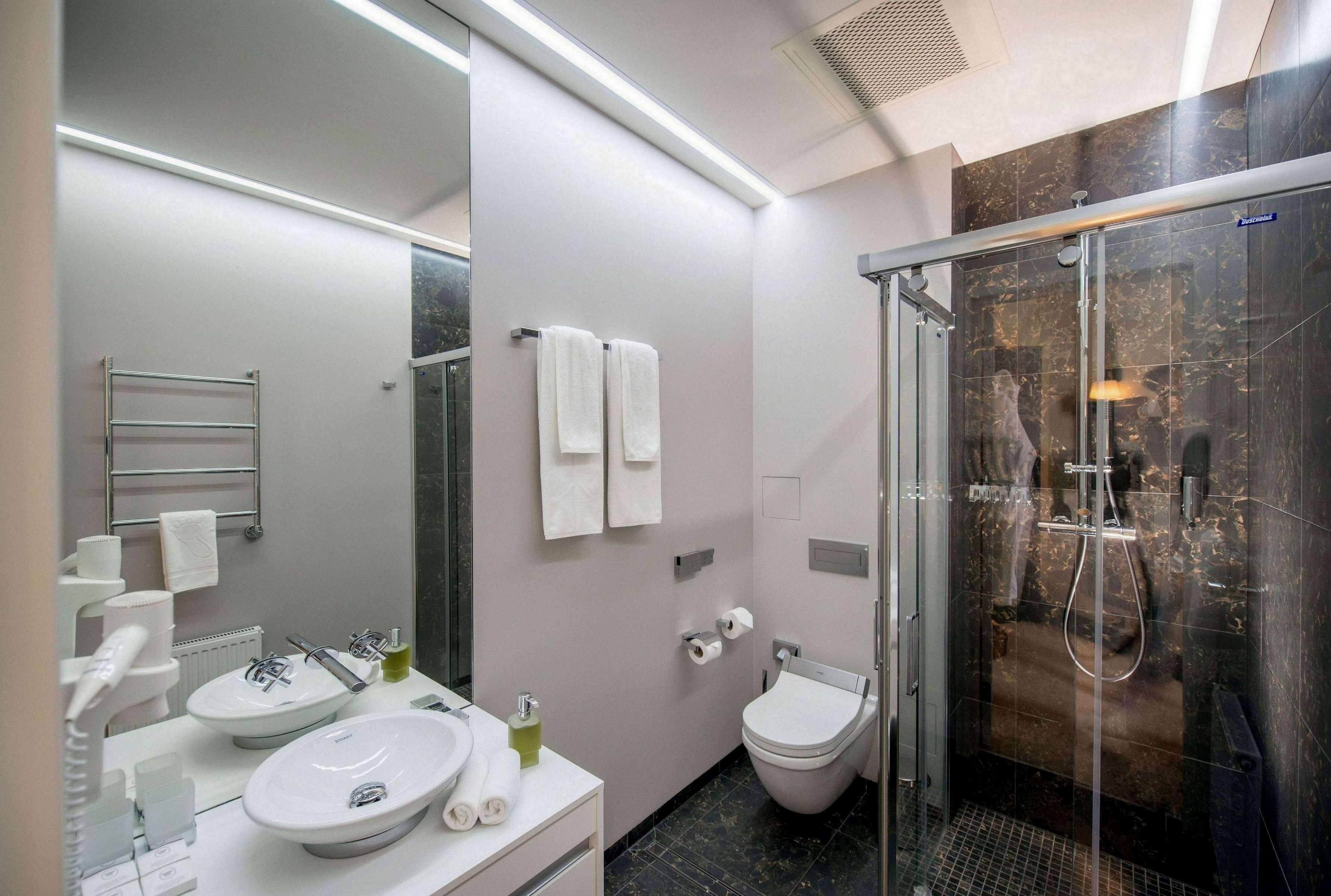 Astoria Hotel by null