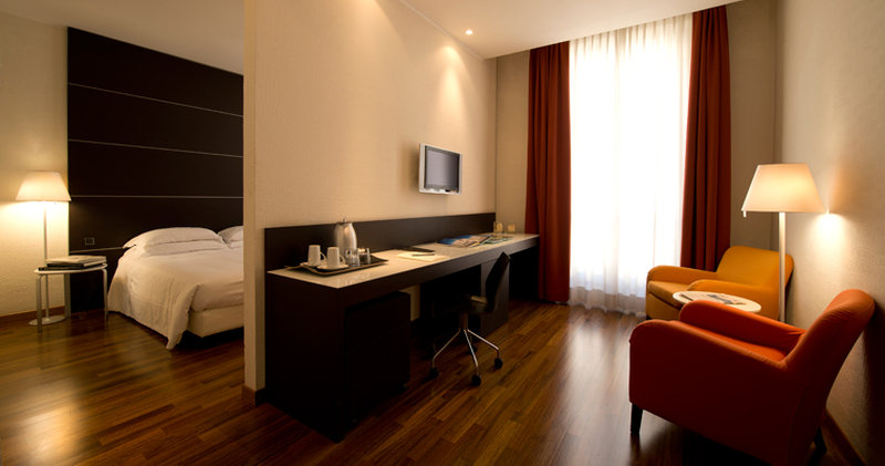 Hotel TownHouse 70 by null