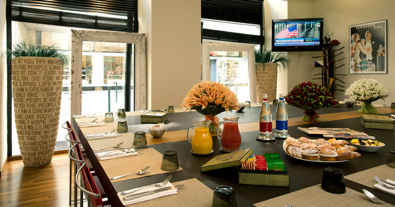 Hotel TownHouse 70 by null