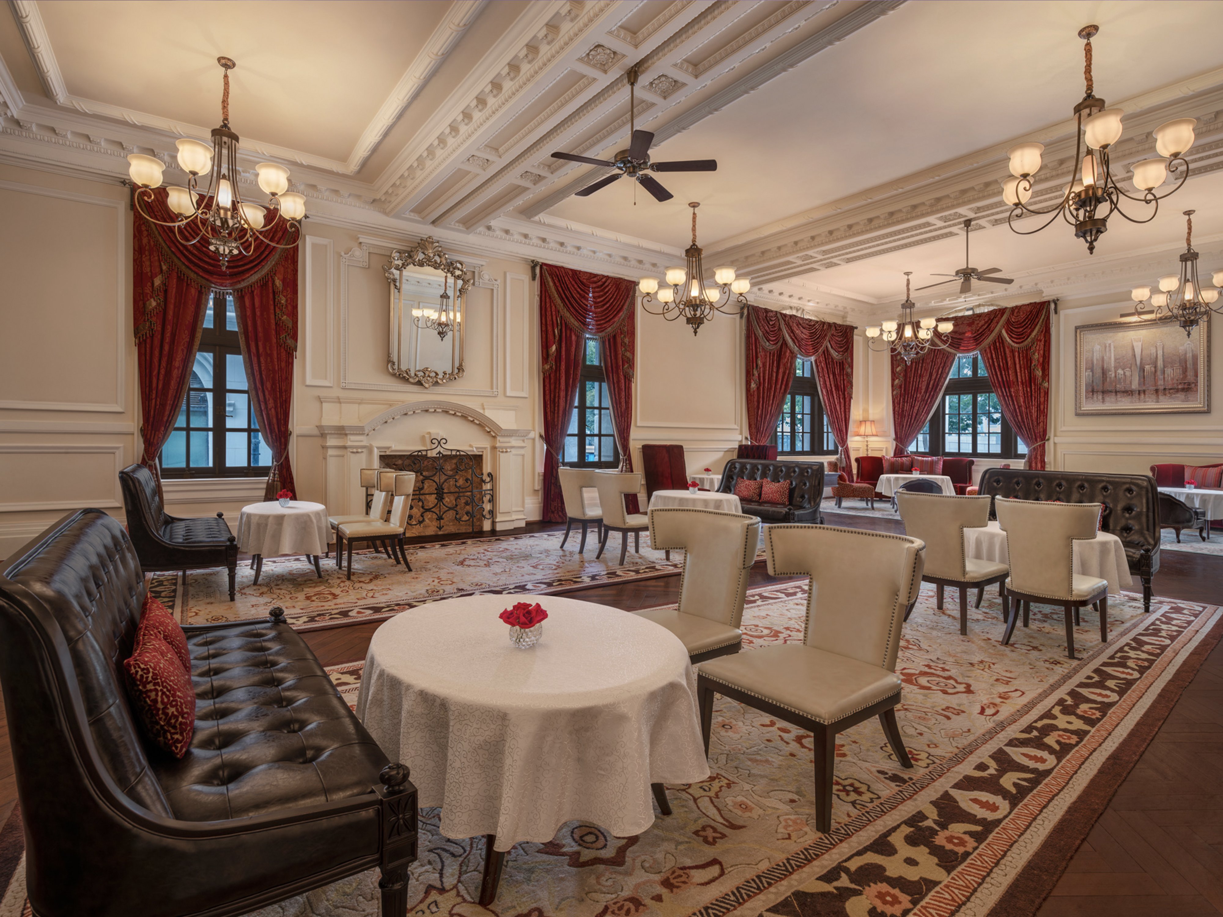 Waldorf Astoria Shanghai on the Bund by null