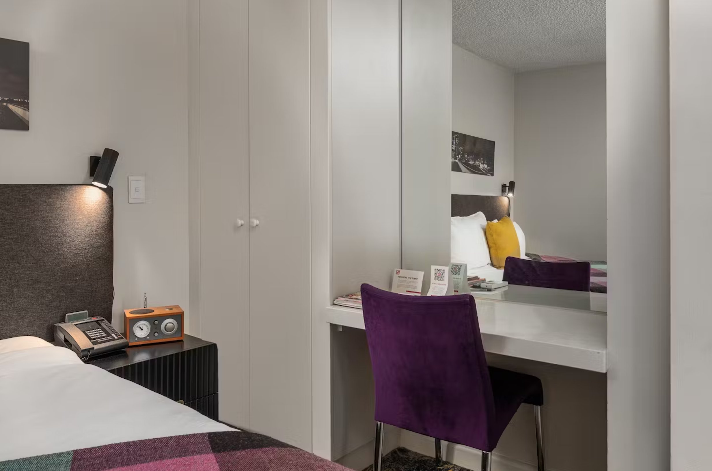 City Limits Hotel by null