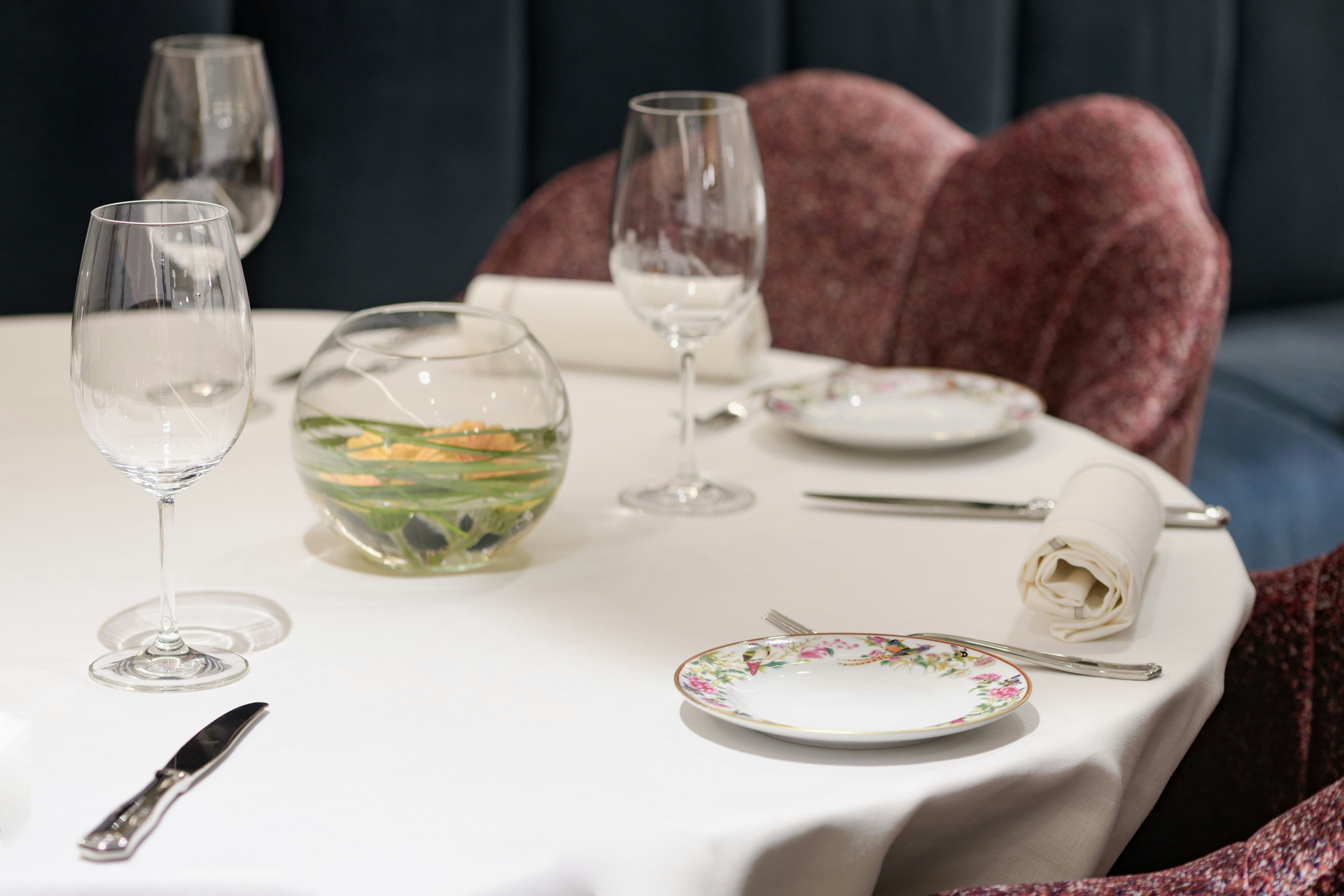 Querencia de Sevilla, Autograph Collection by null