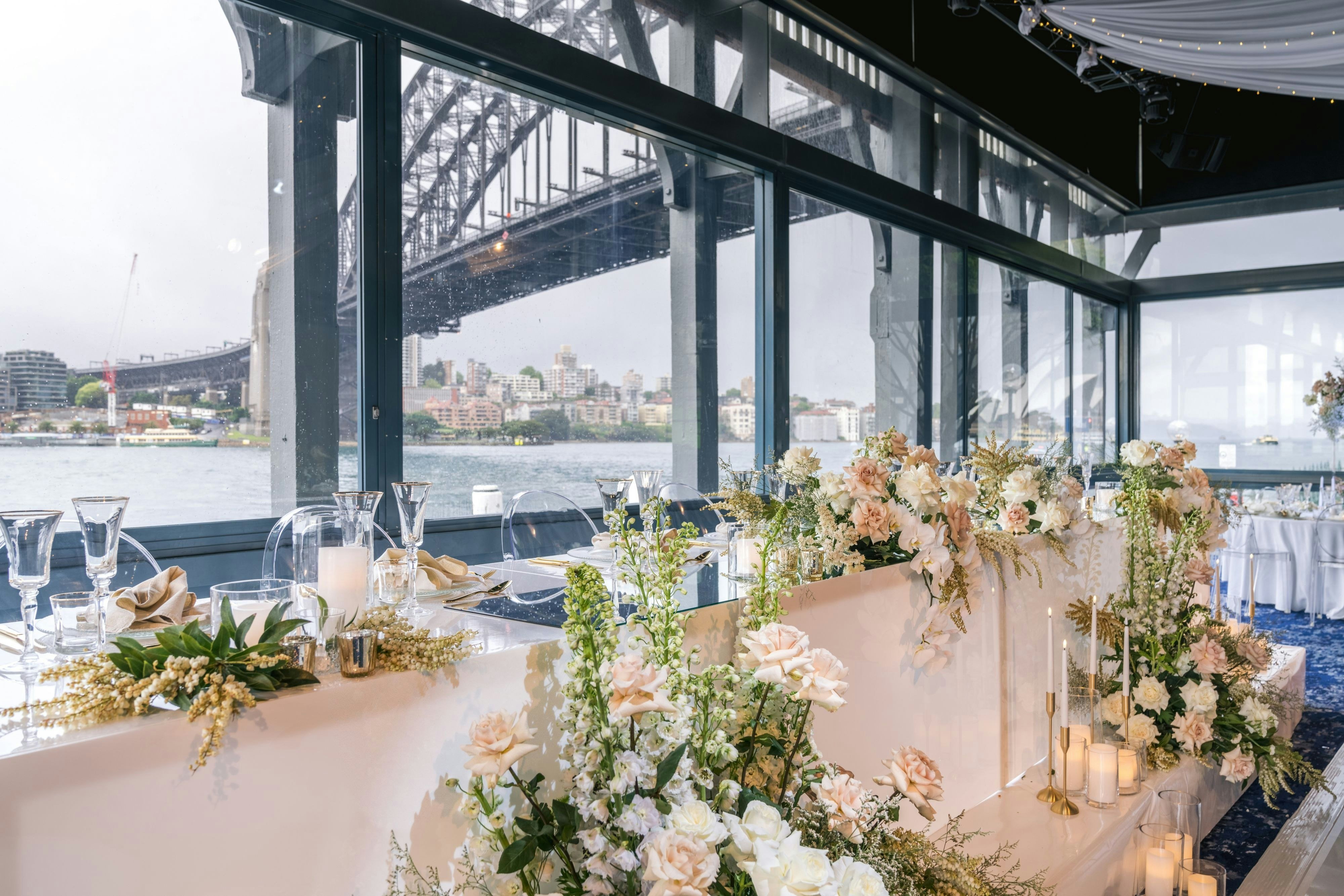 Pier One Sydney Harbour, Autograph Collection by null