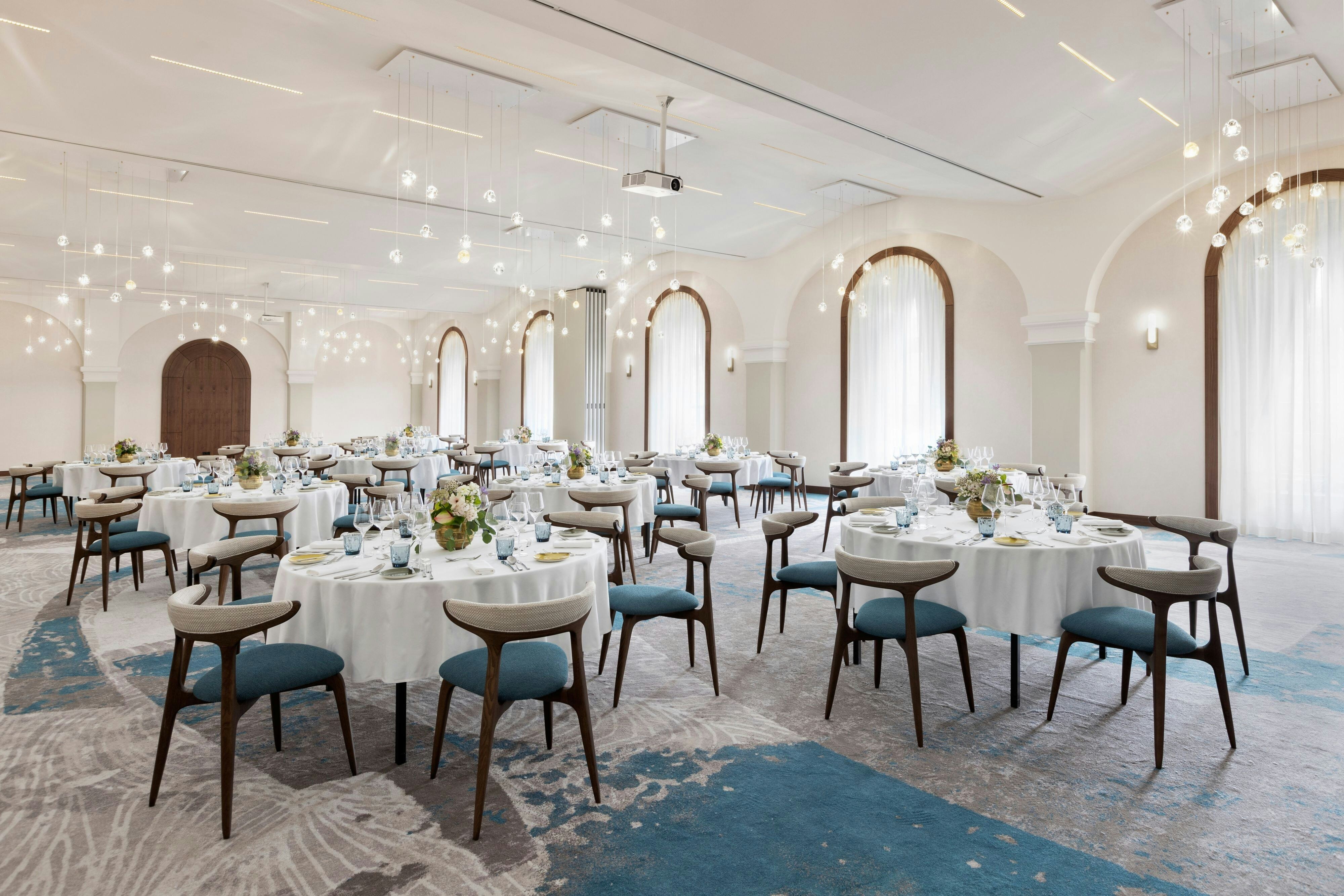 Imperial Riding School, Autograph Collection by null