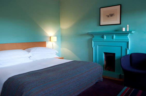 Cowley Manor Experimental by null