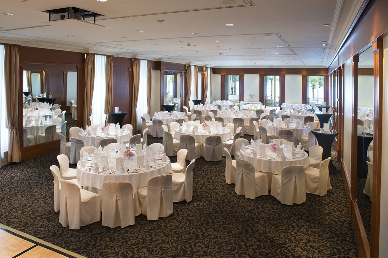 Beau-Rivage Neuchâtel by null