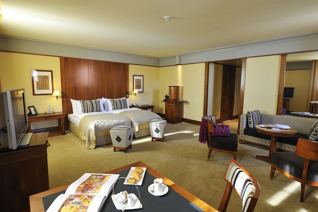 Beau-Rivage Neuchâtel by null