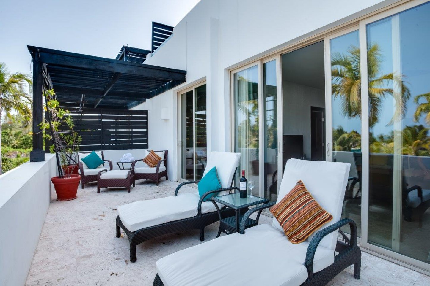 Las Terrazas Resort & Residences by null
