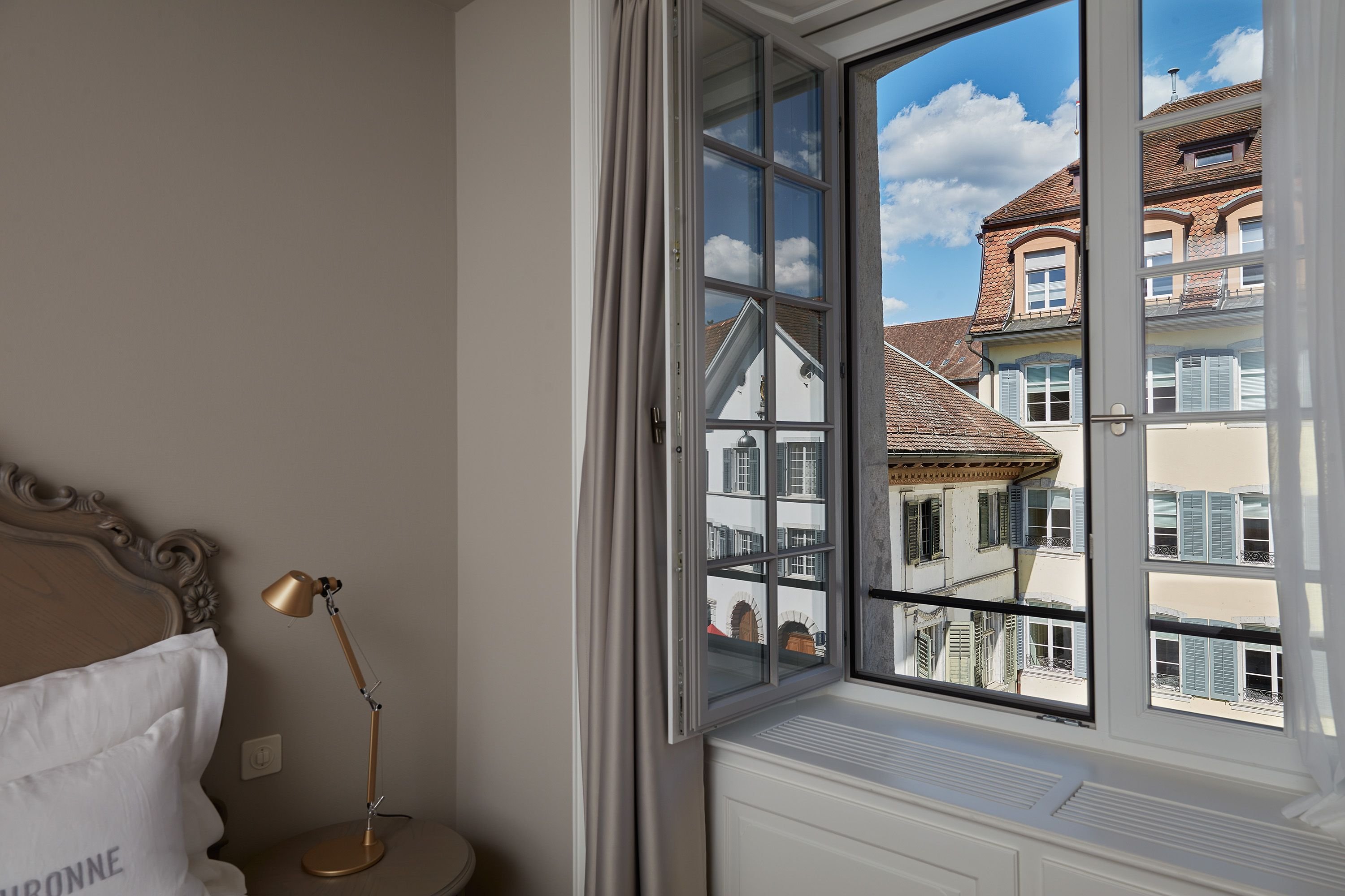 La Couronne Hotel Restaurant by null