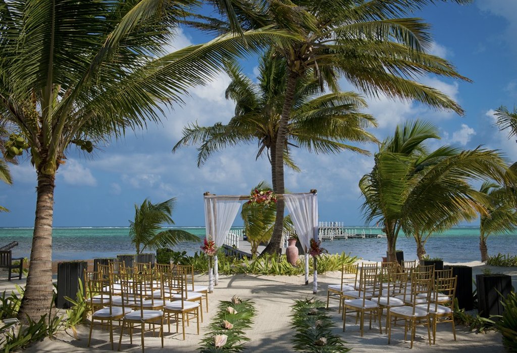 Las Terrazas Resort & Residences by null