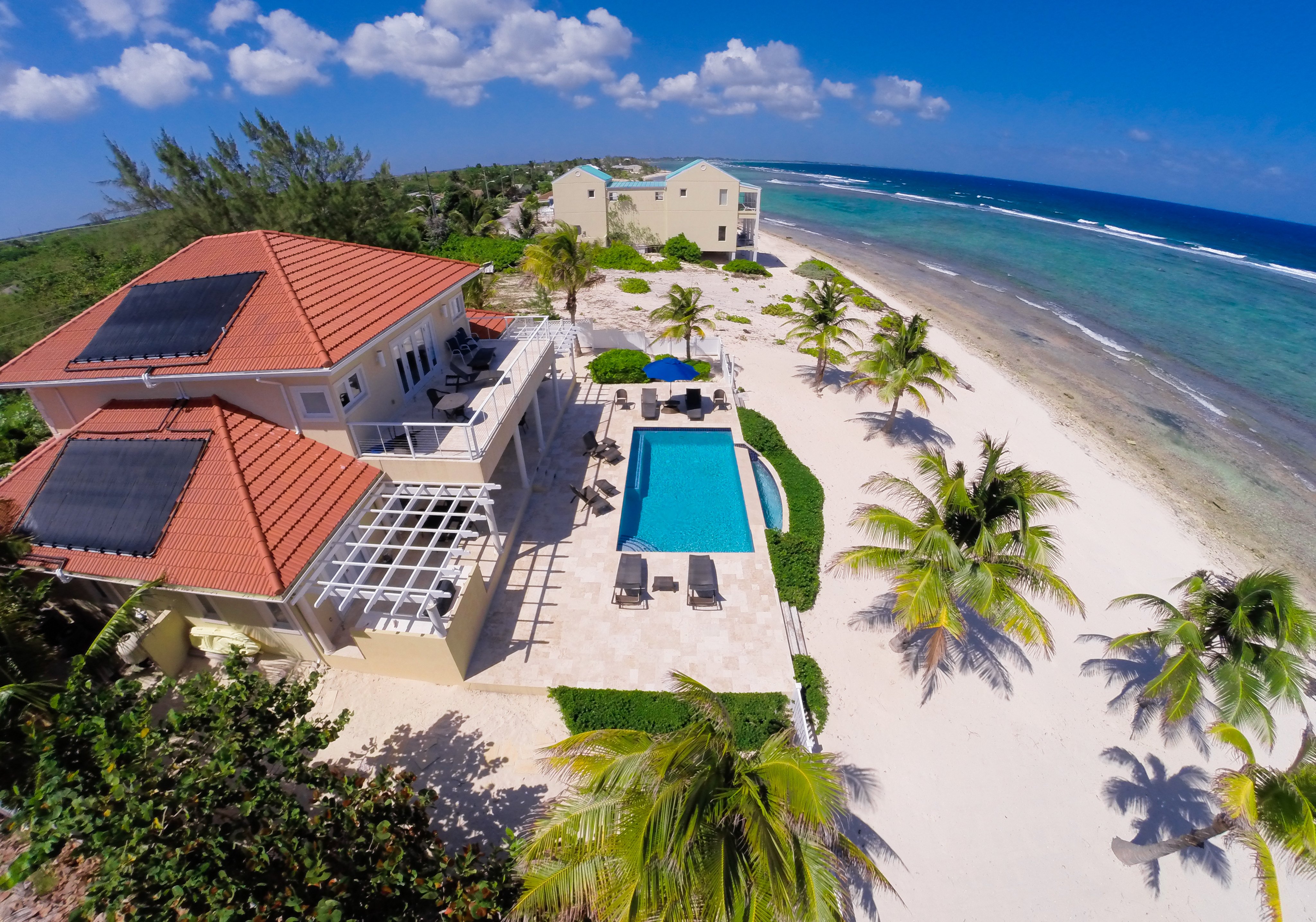 Luxury Cayman Villas by null