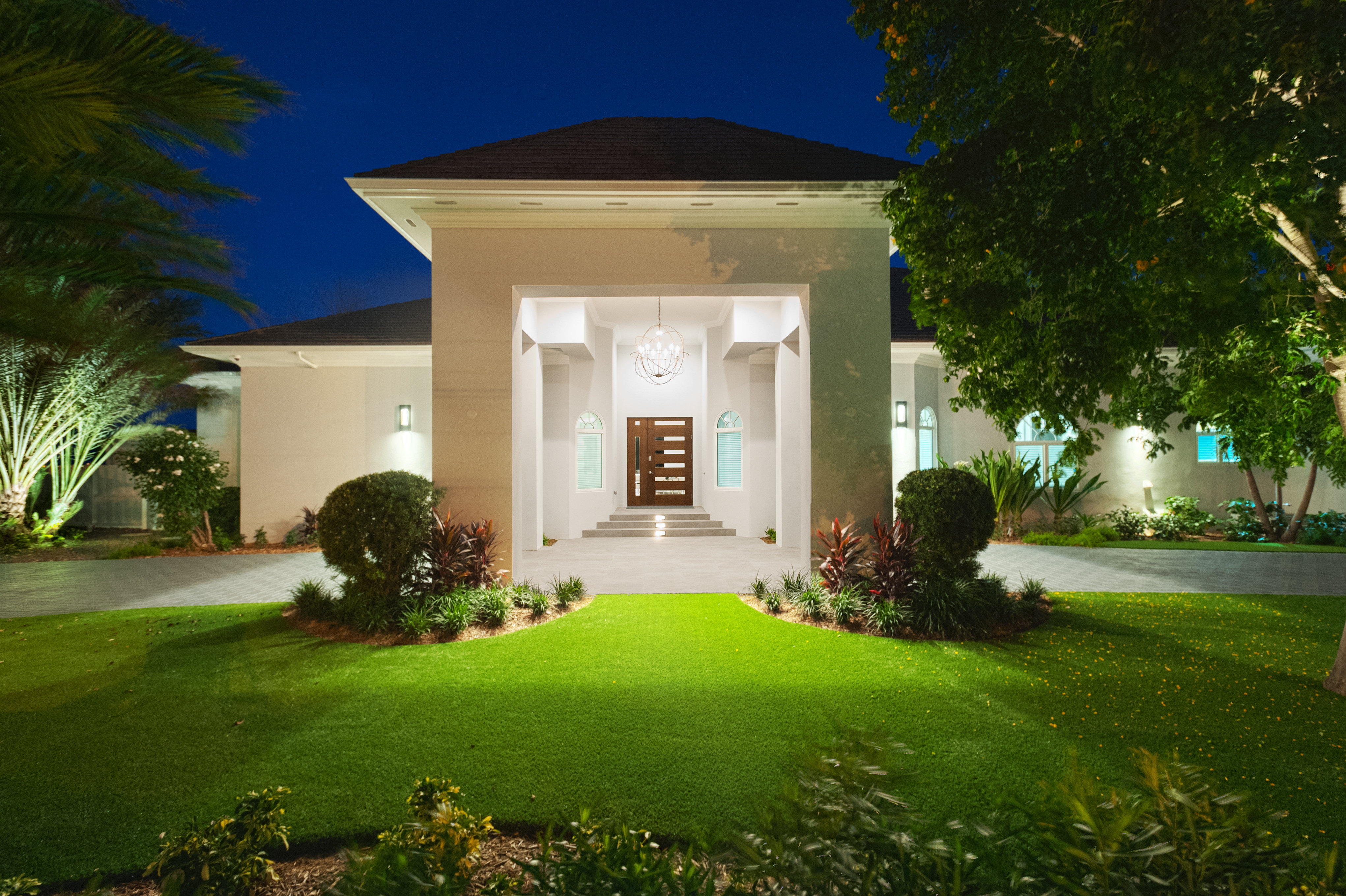Luxury Cayman Villas by null