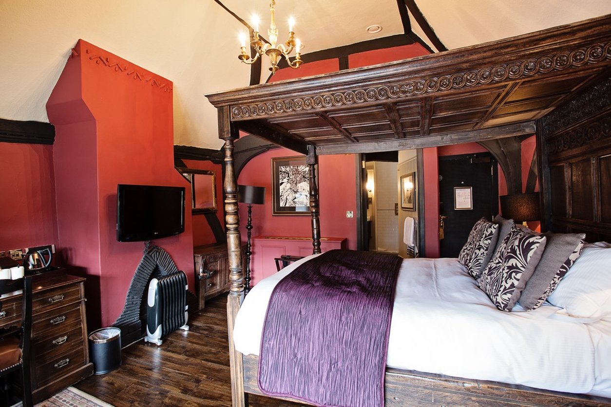 The White Swan Hotel, Stratford by null