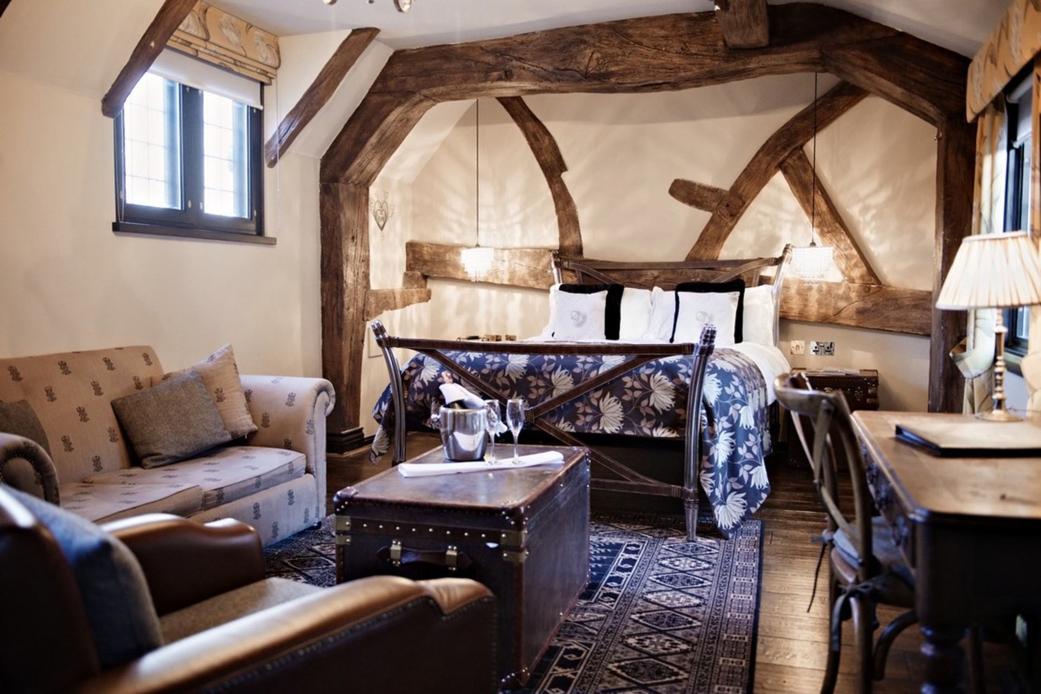 The White Swan Hotel, Stratford by null