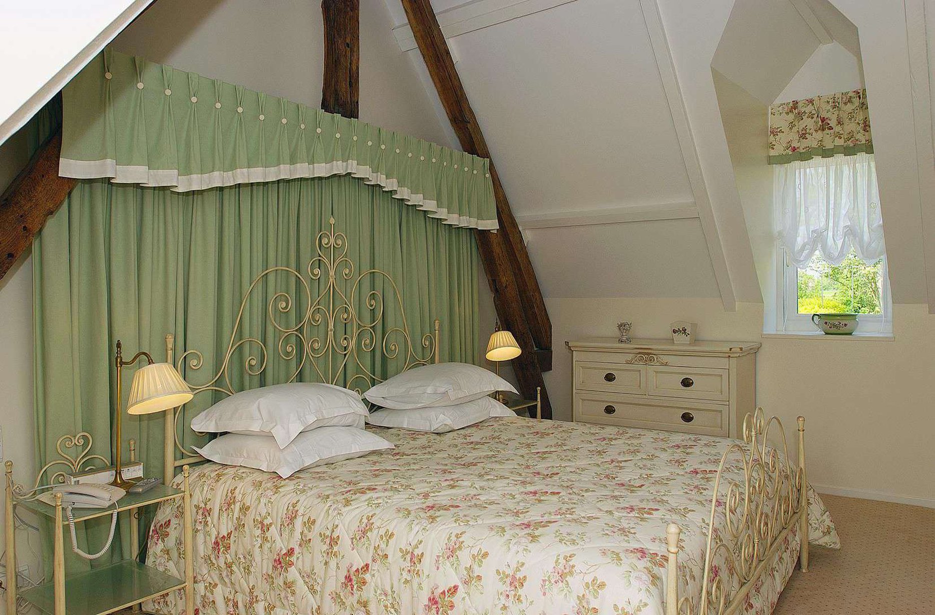 Château de Montreuil - Hôtel & Restaurant by null