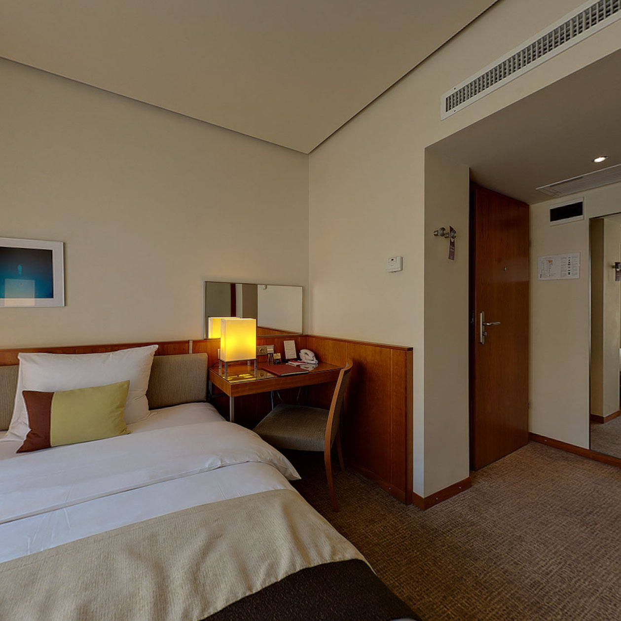 PeakTure Hotel Bucharest by null