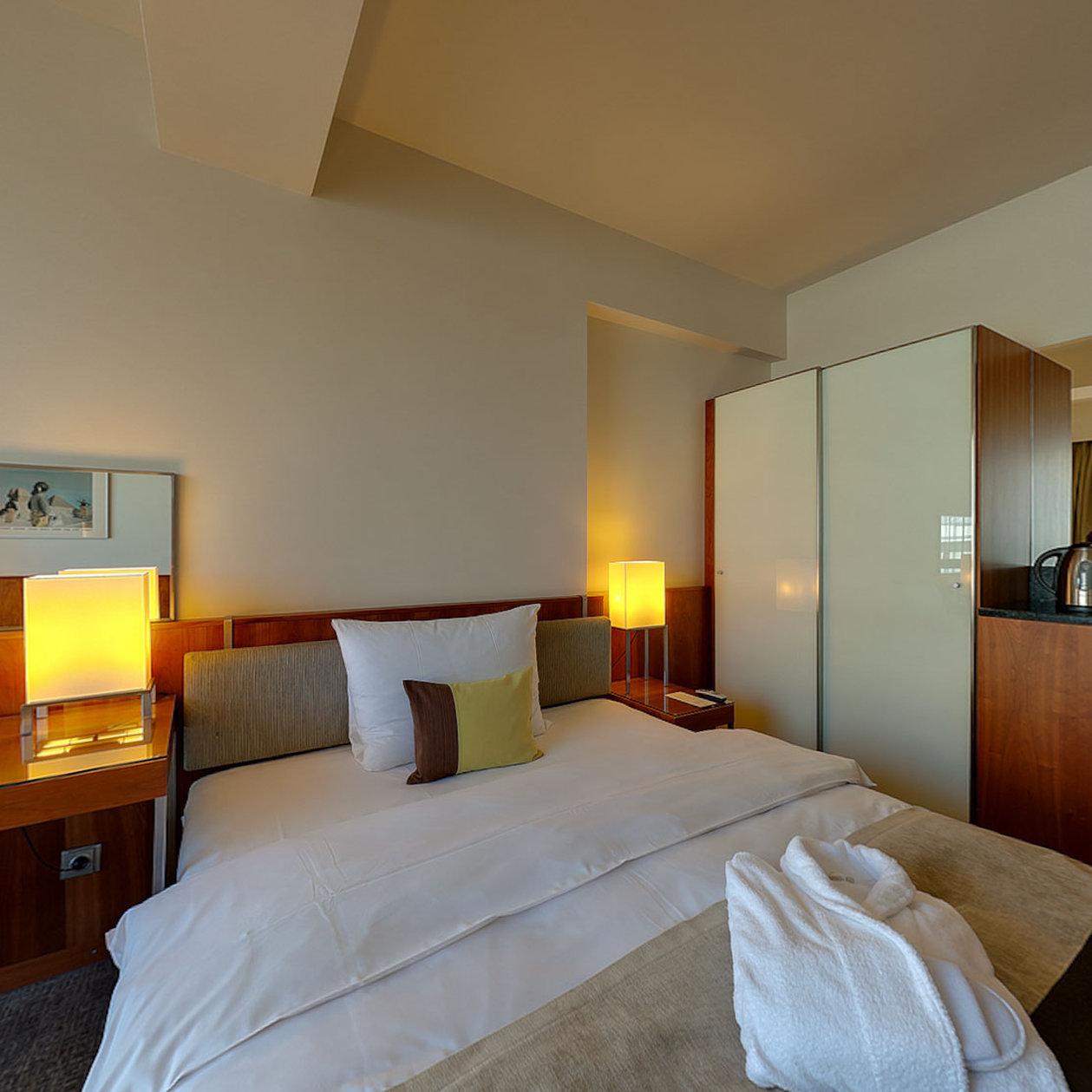 PeakTure Hotel Bucharest by null