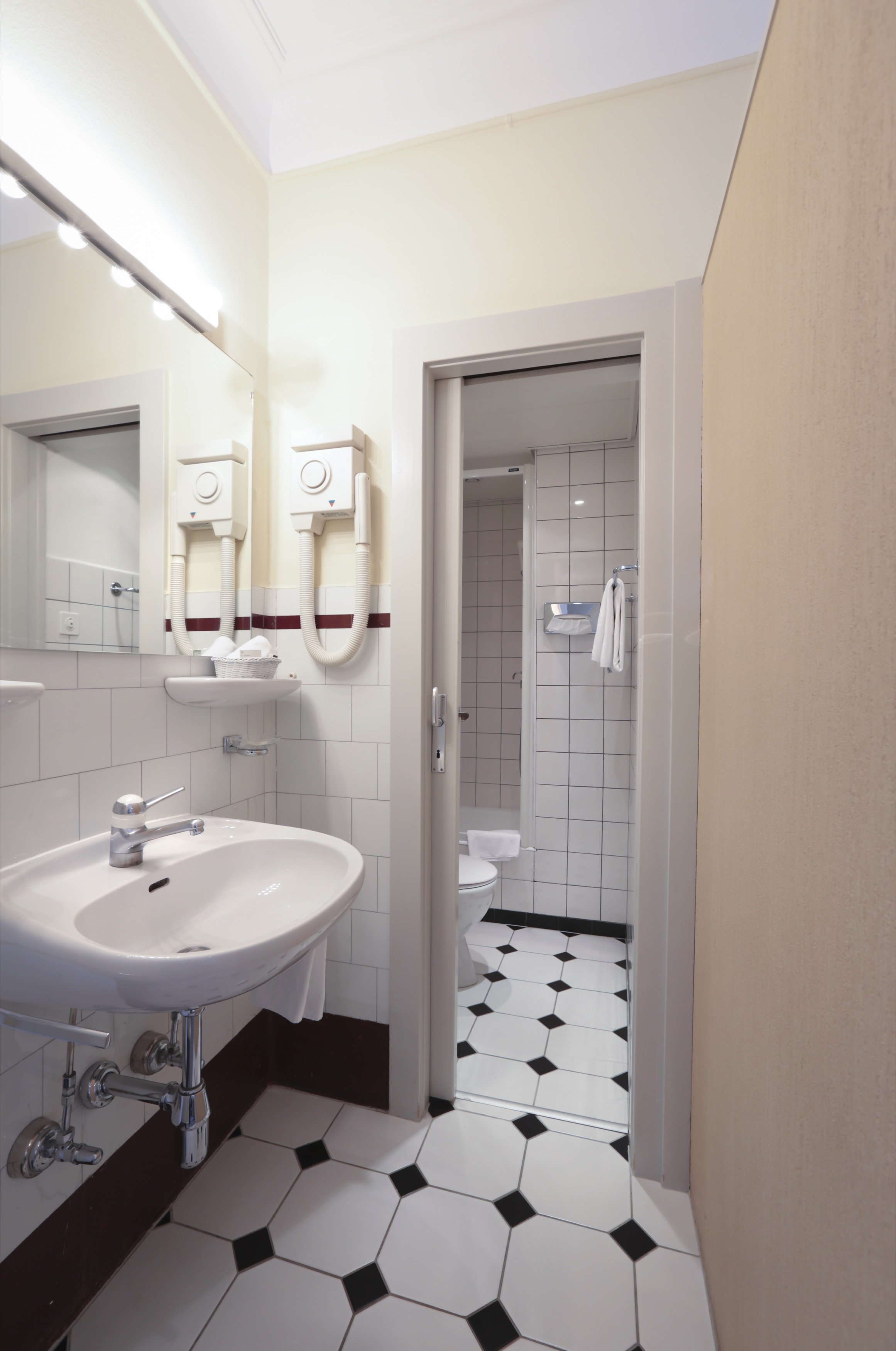 Hotel La Prairie by null