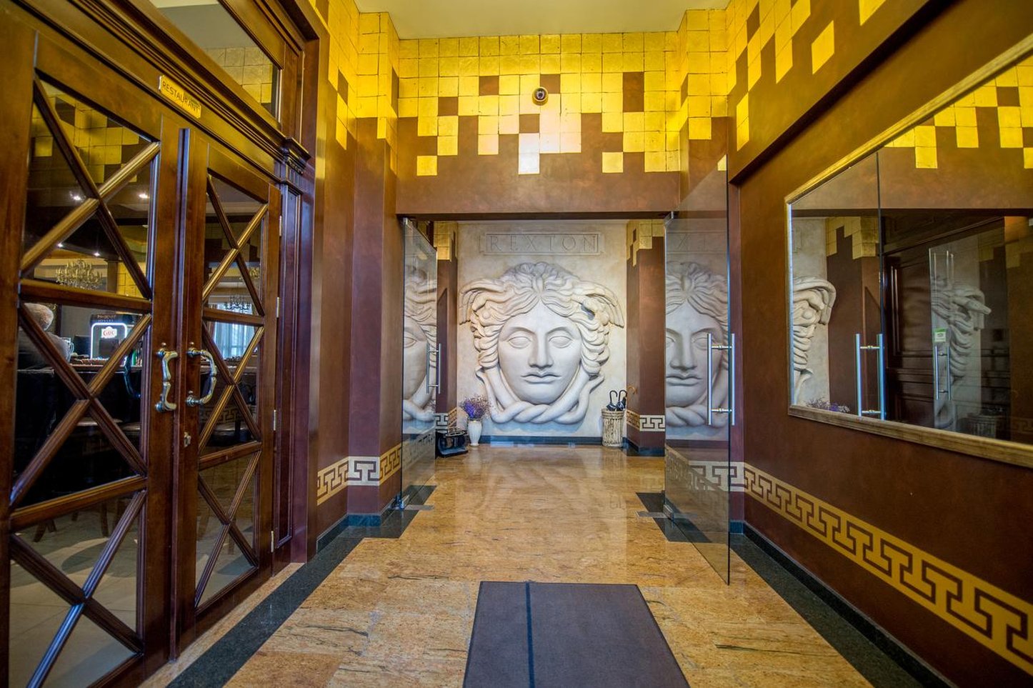 Hotel Rexton by null