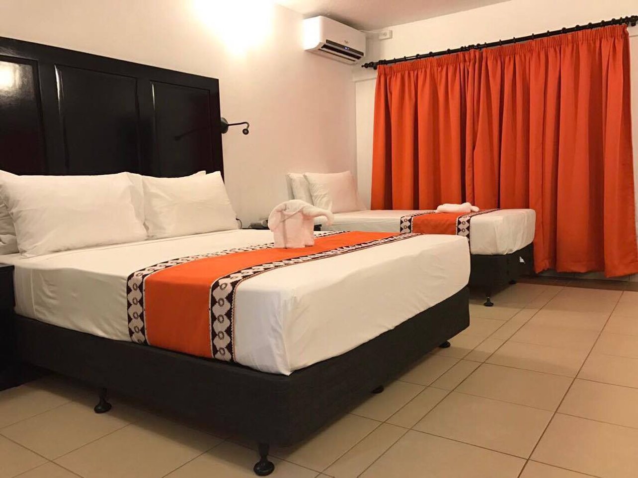 Suva Motor Inn by null