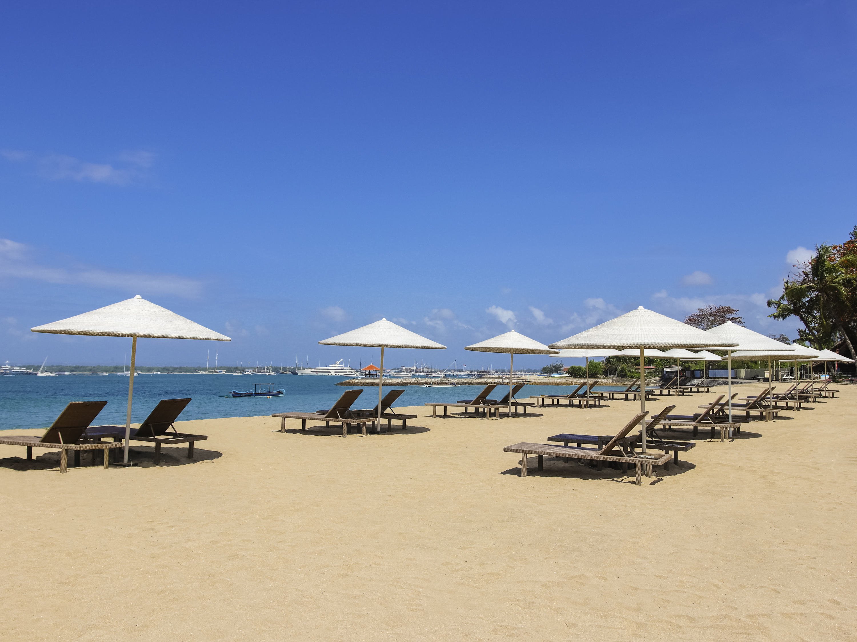 Mercure Resort Sanur by null
