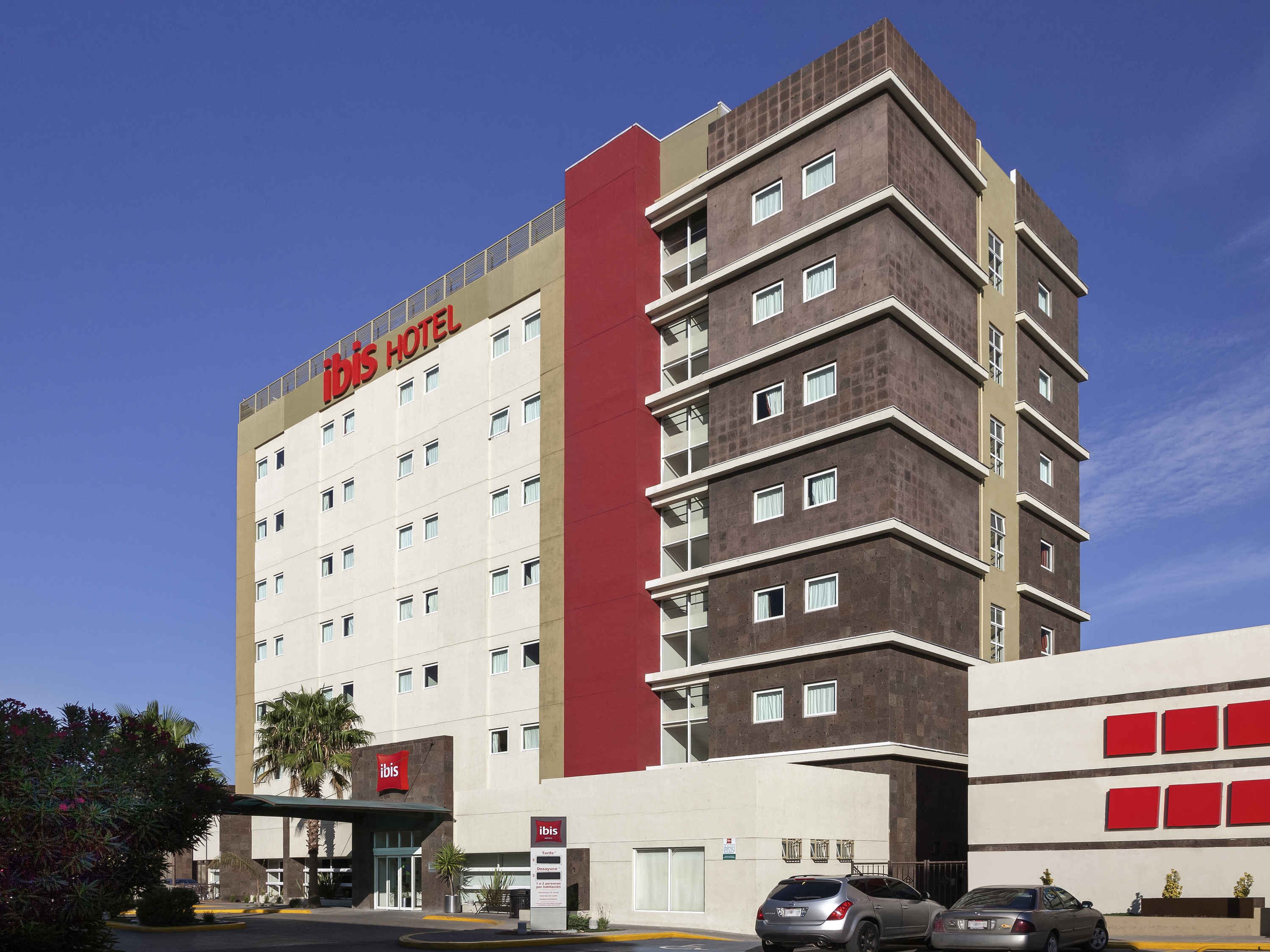 ibis Chihuahua image