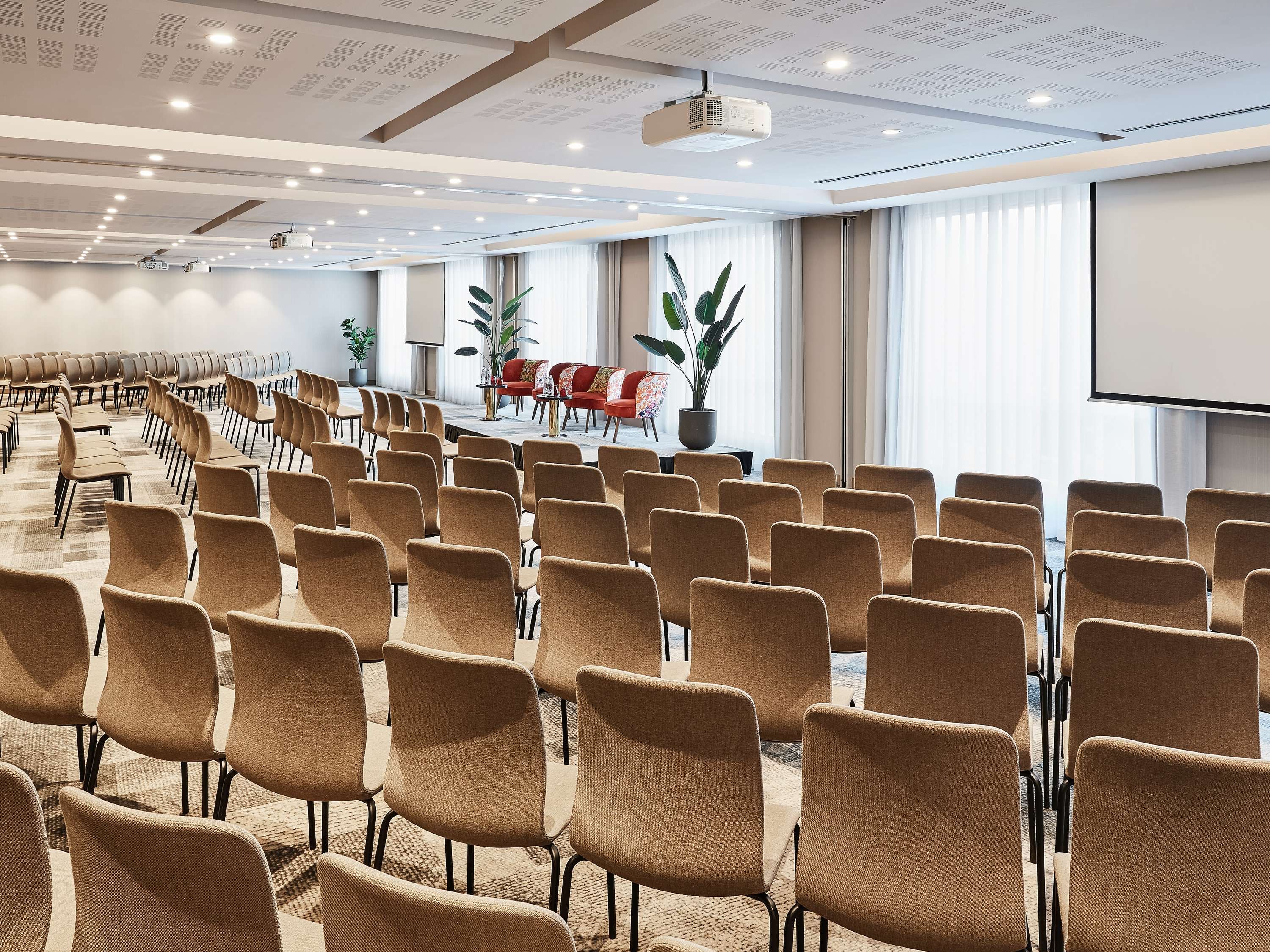 Sofitel Brussels Europe by null