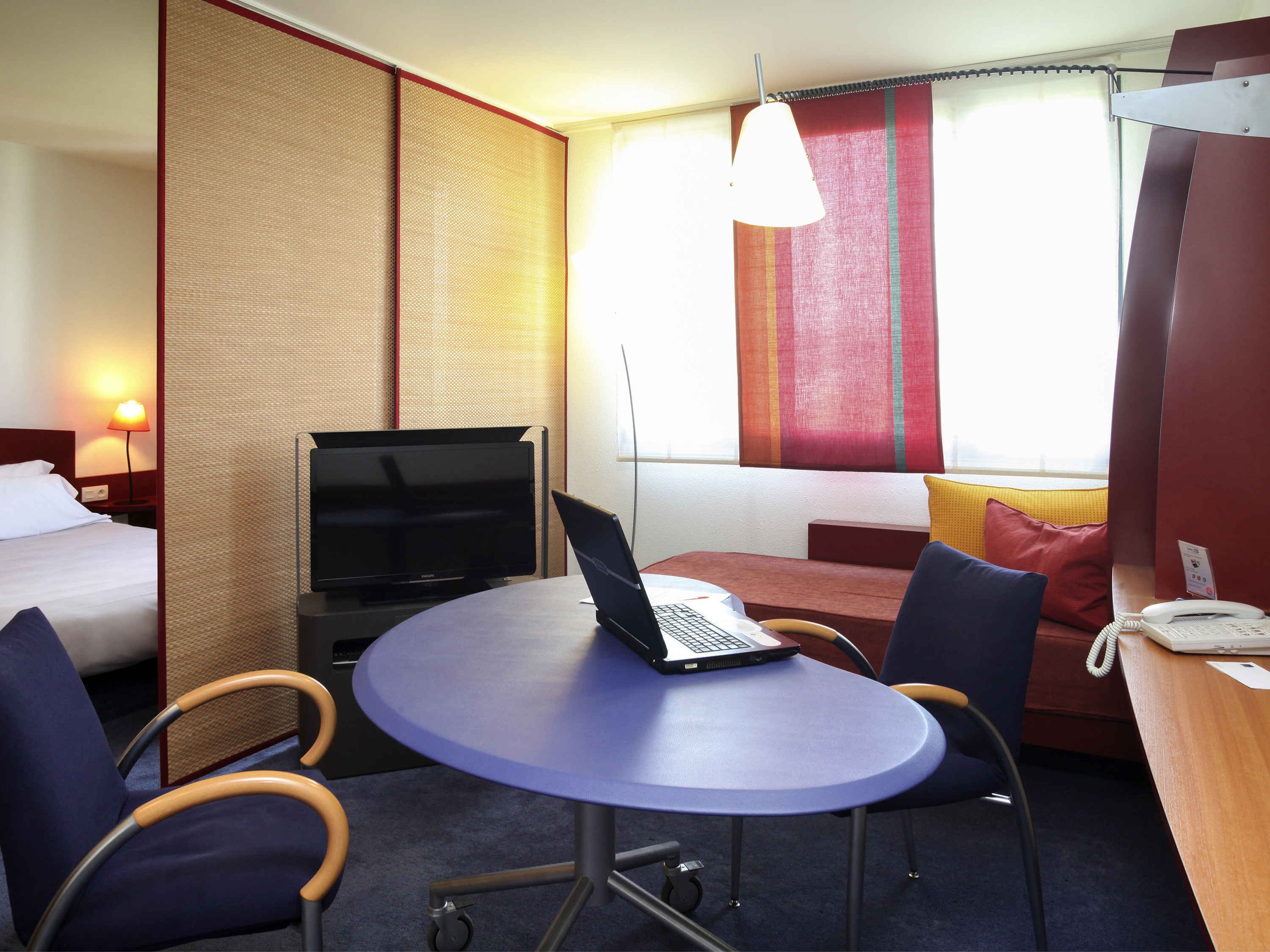 Novotel Suites Nancy Centre by null