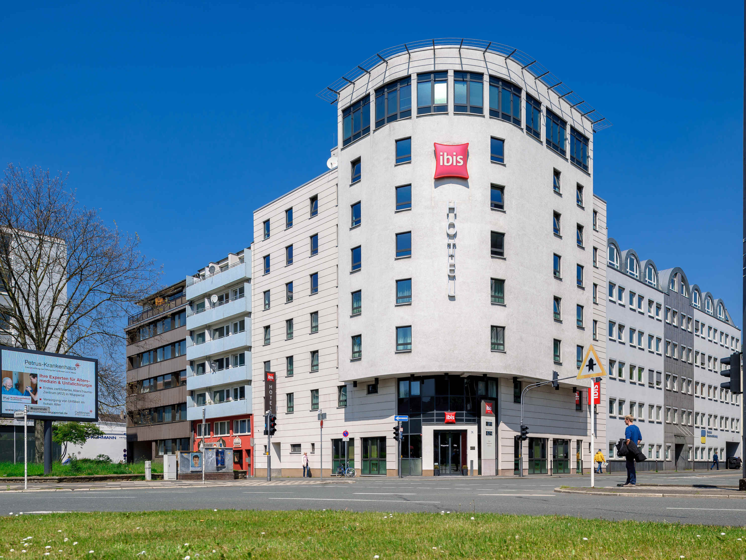 ibis Wuppertal City image