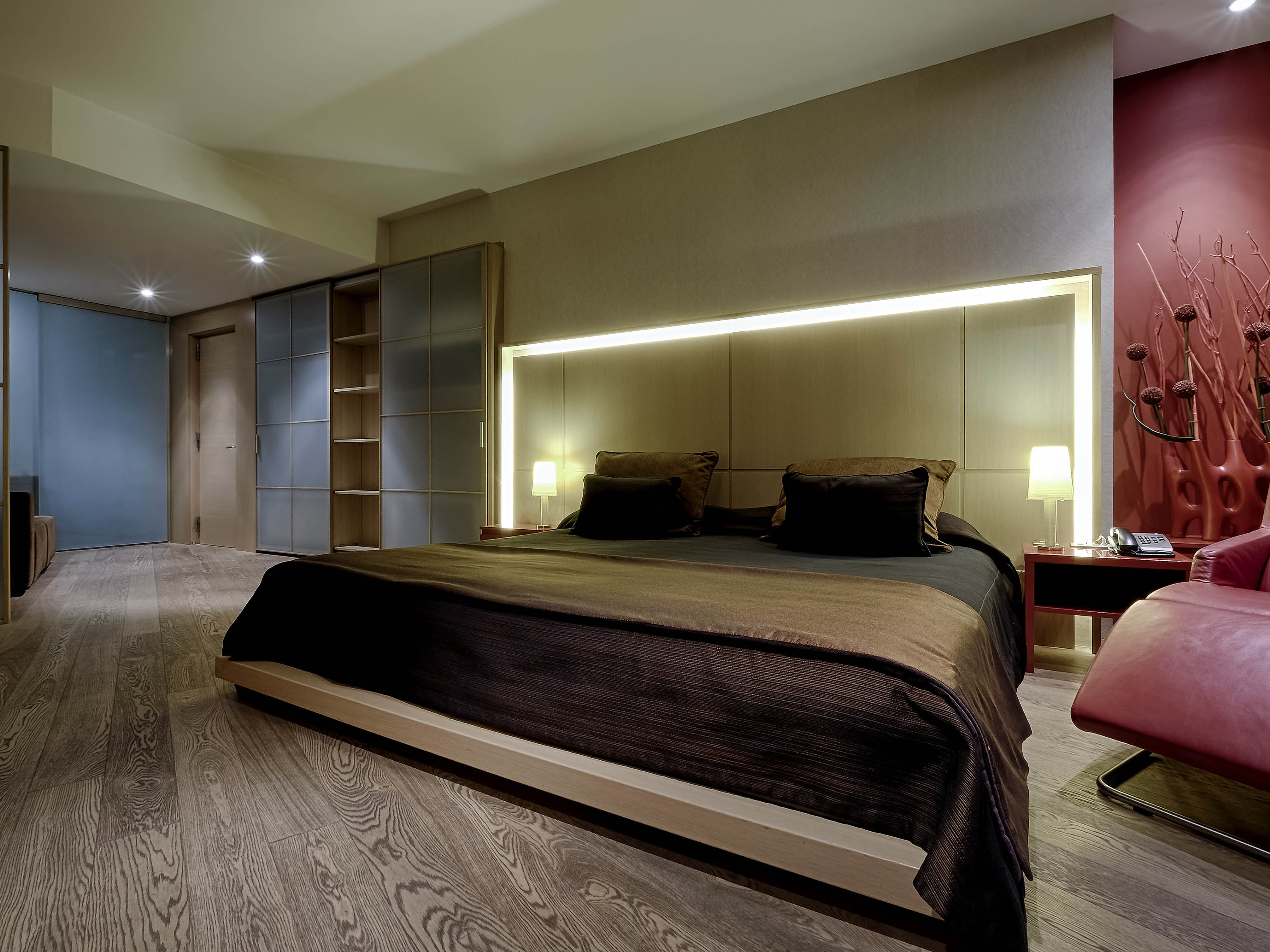 Sofitel Barcelona Skipper by null