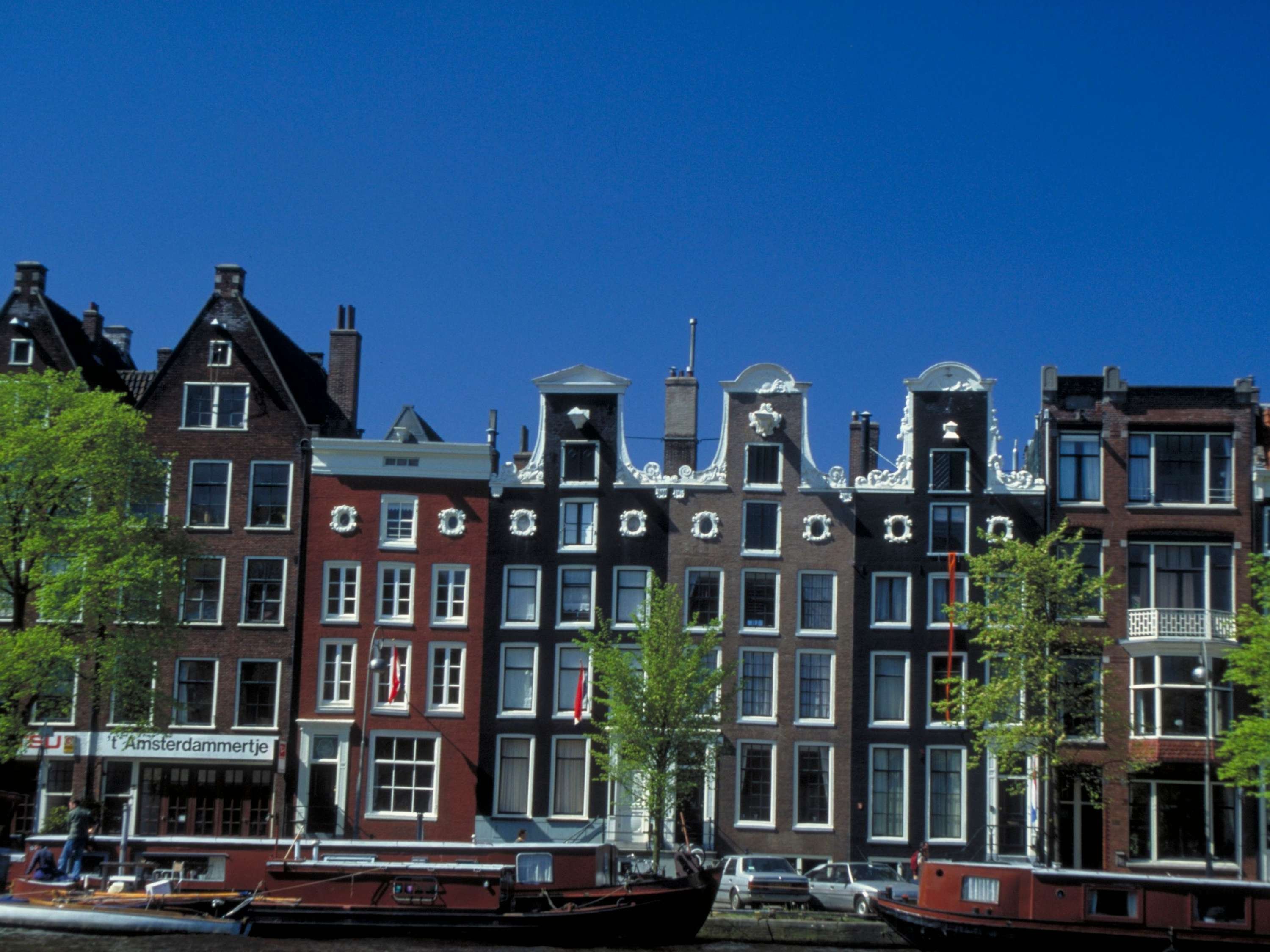 ibis Amsterdam Centre by null