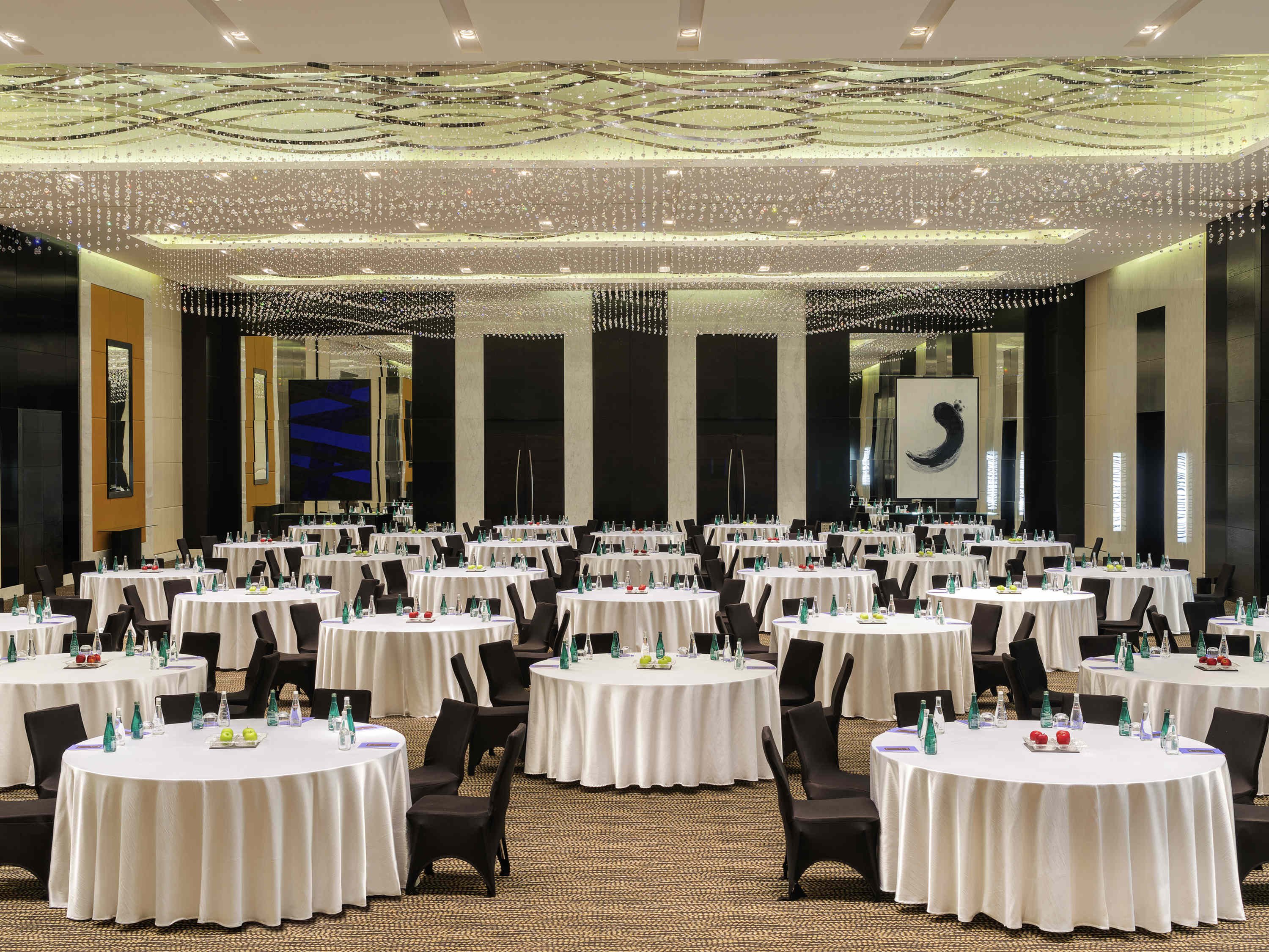Sofitel Abu Dhabi Corniche by null