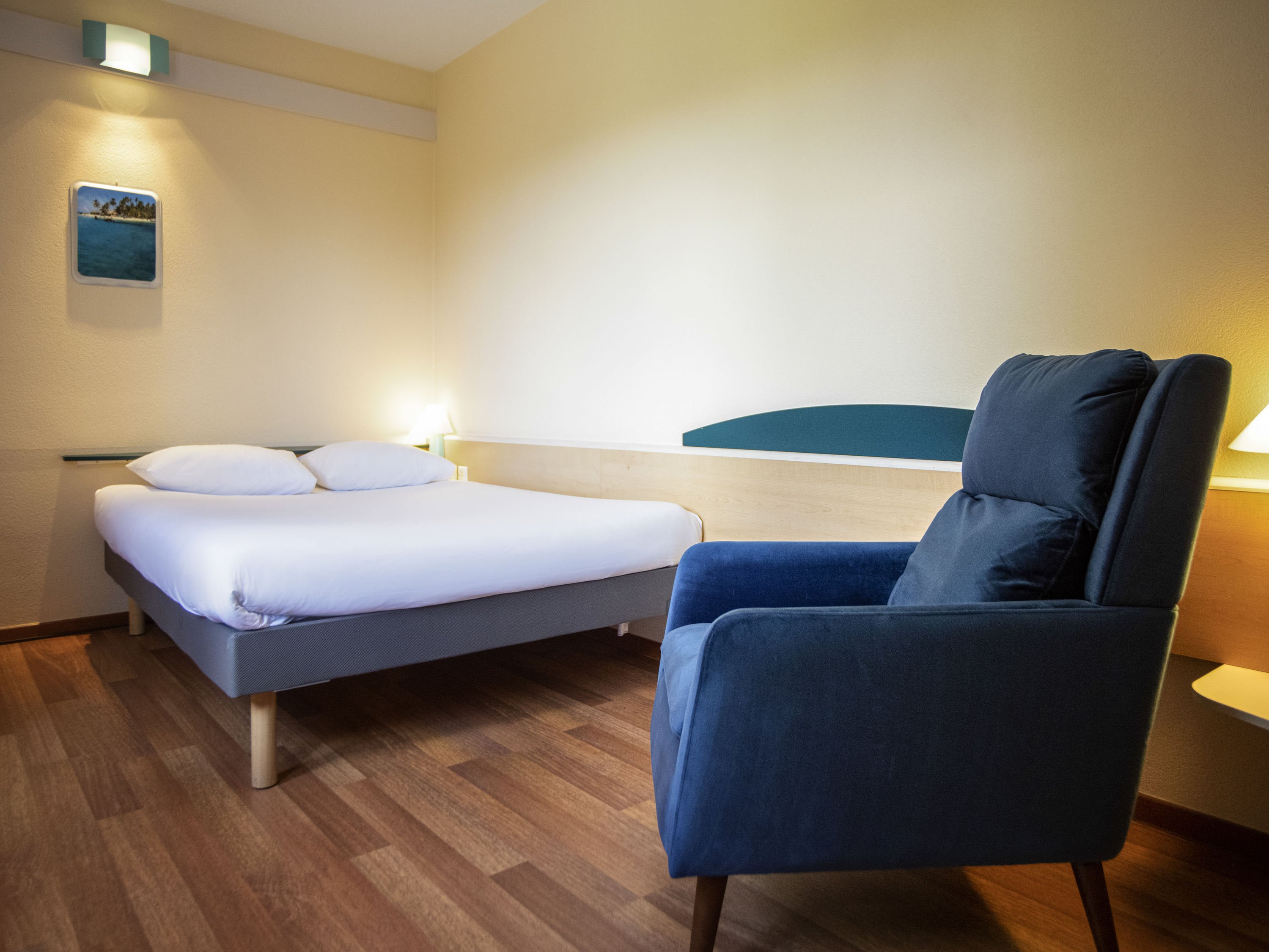 ibis Fribourg by null