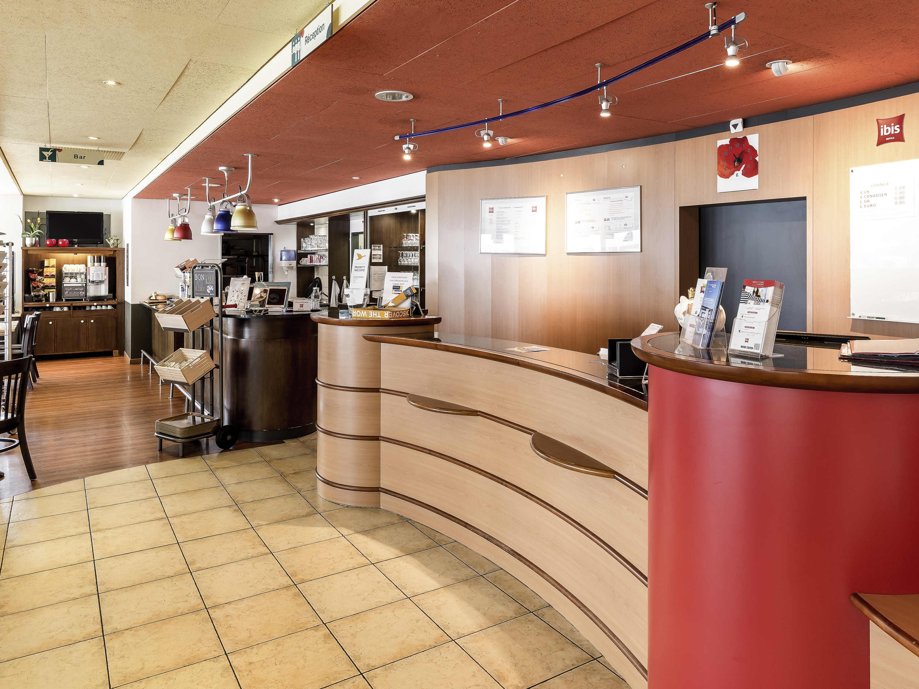 ibis Fribourg by null