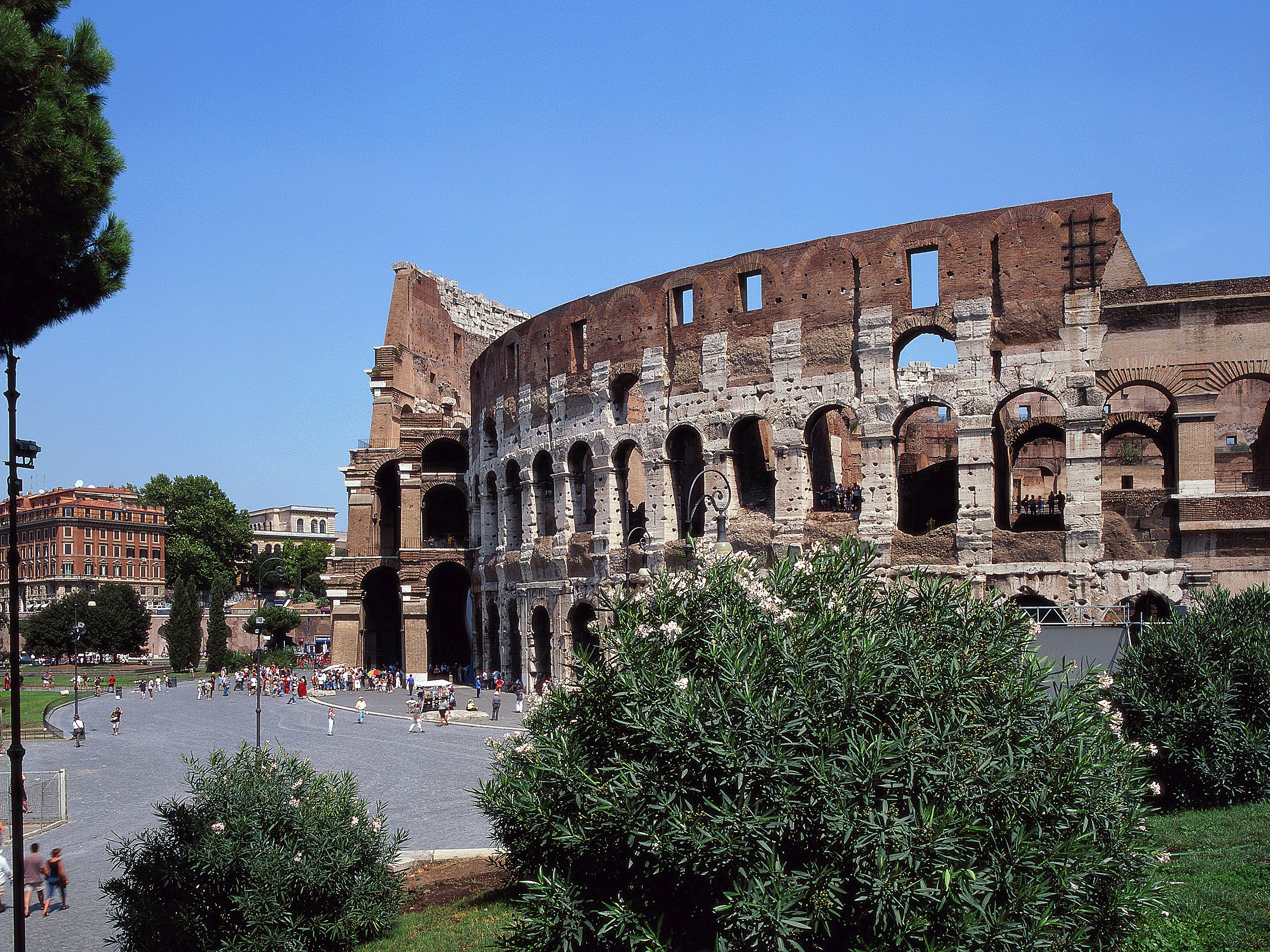 Mercure Roma Centro Colosseo image