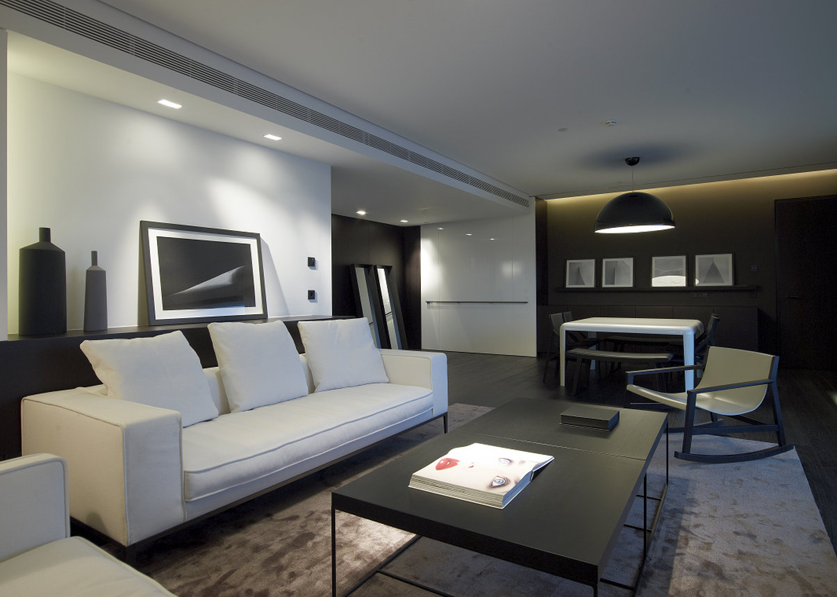 The Met Hotel by null