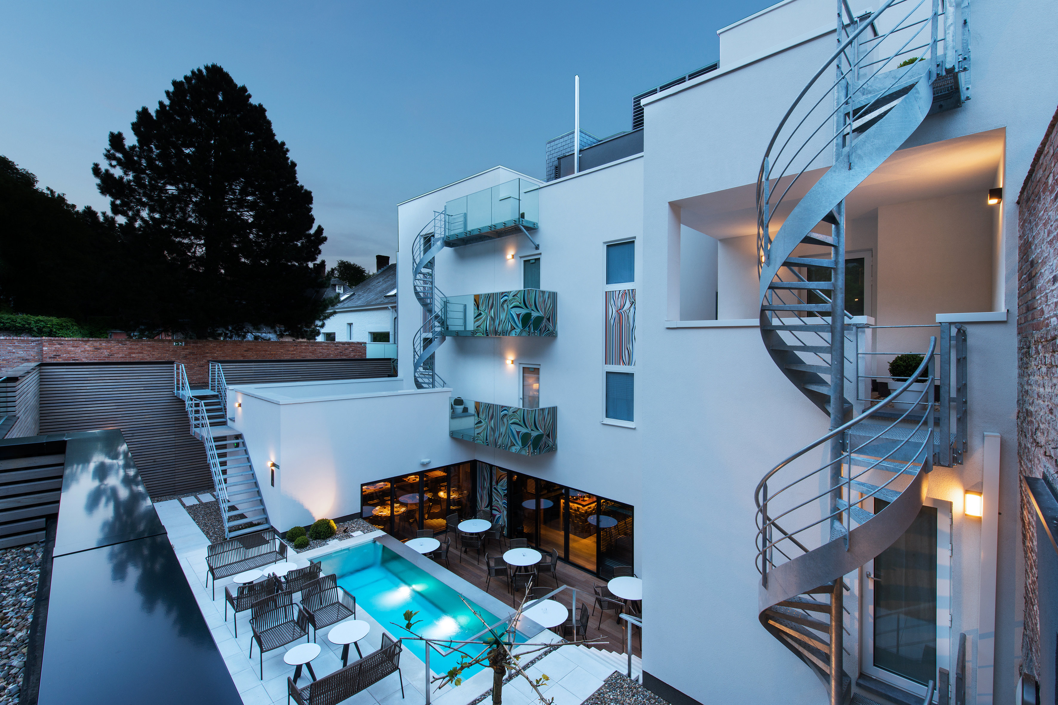 The Royal Snail Hotel by null