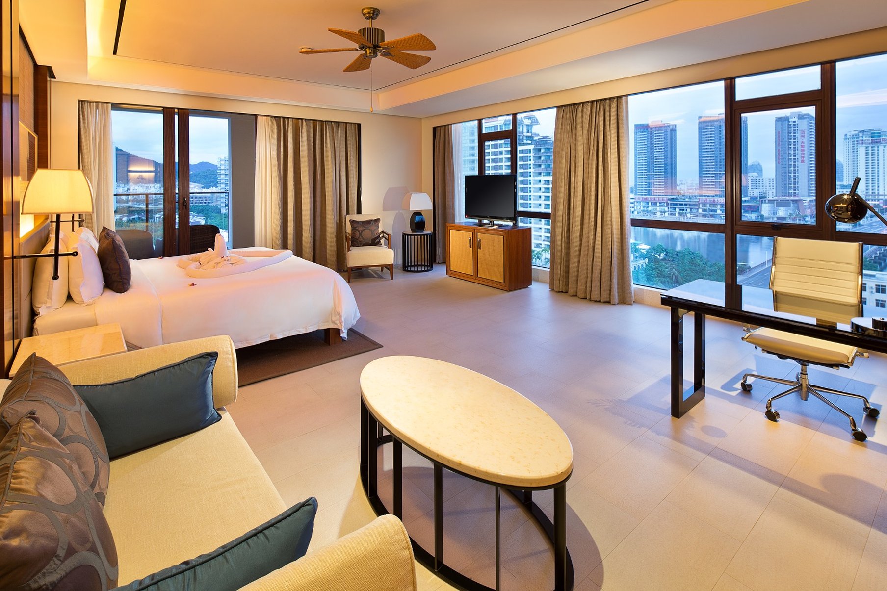 Crowne Plaza Sanya City Center photo 8