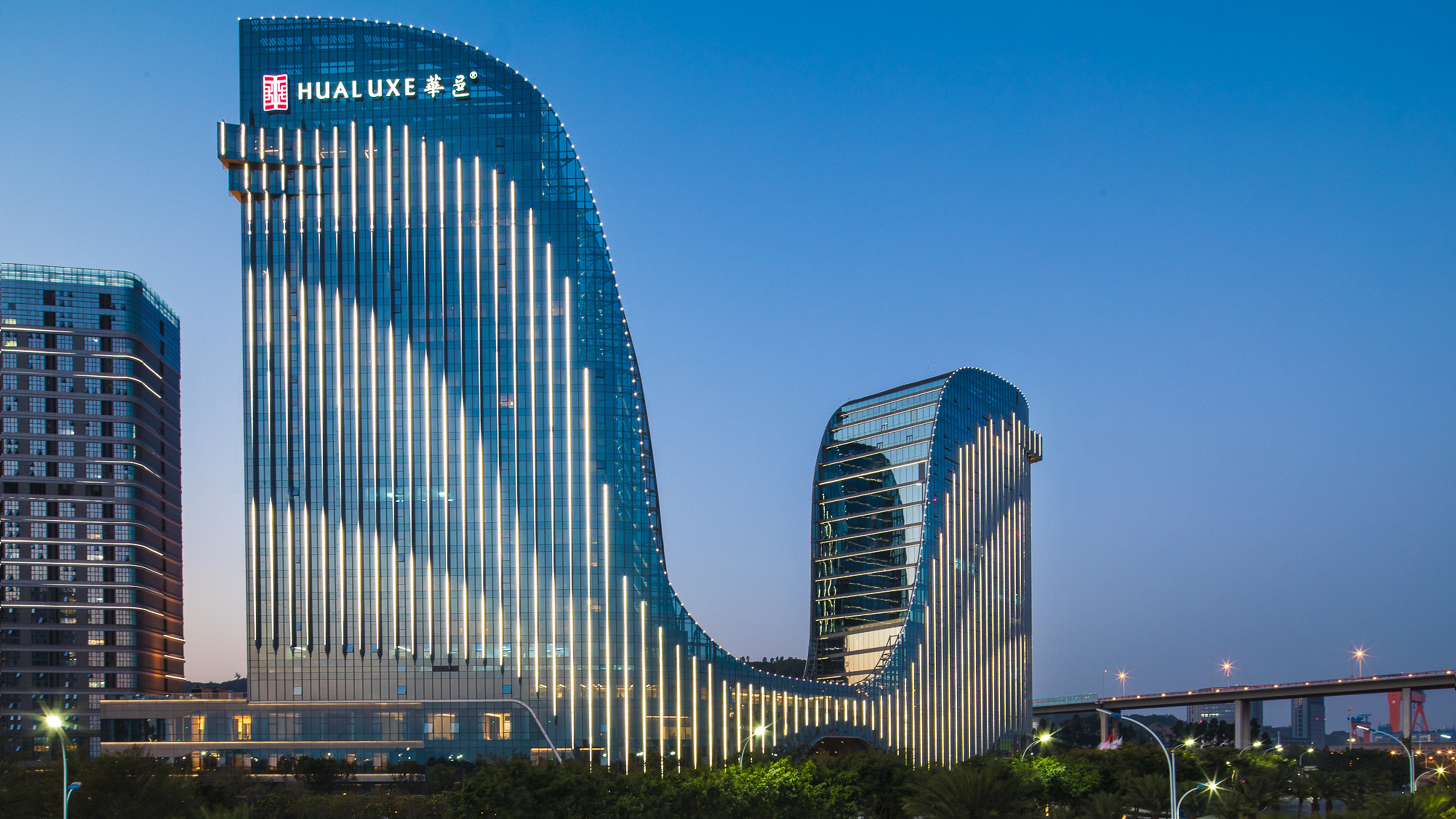 HUALUXE Hotels and Resorts XIAMEN HAICANG photo 4