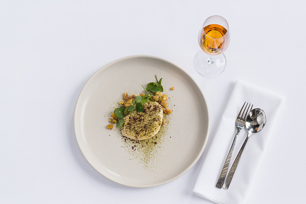 Spicers Peak Lodge by null