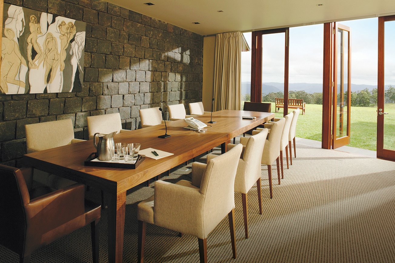 Spicers Peak Lodge by null