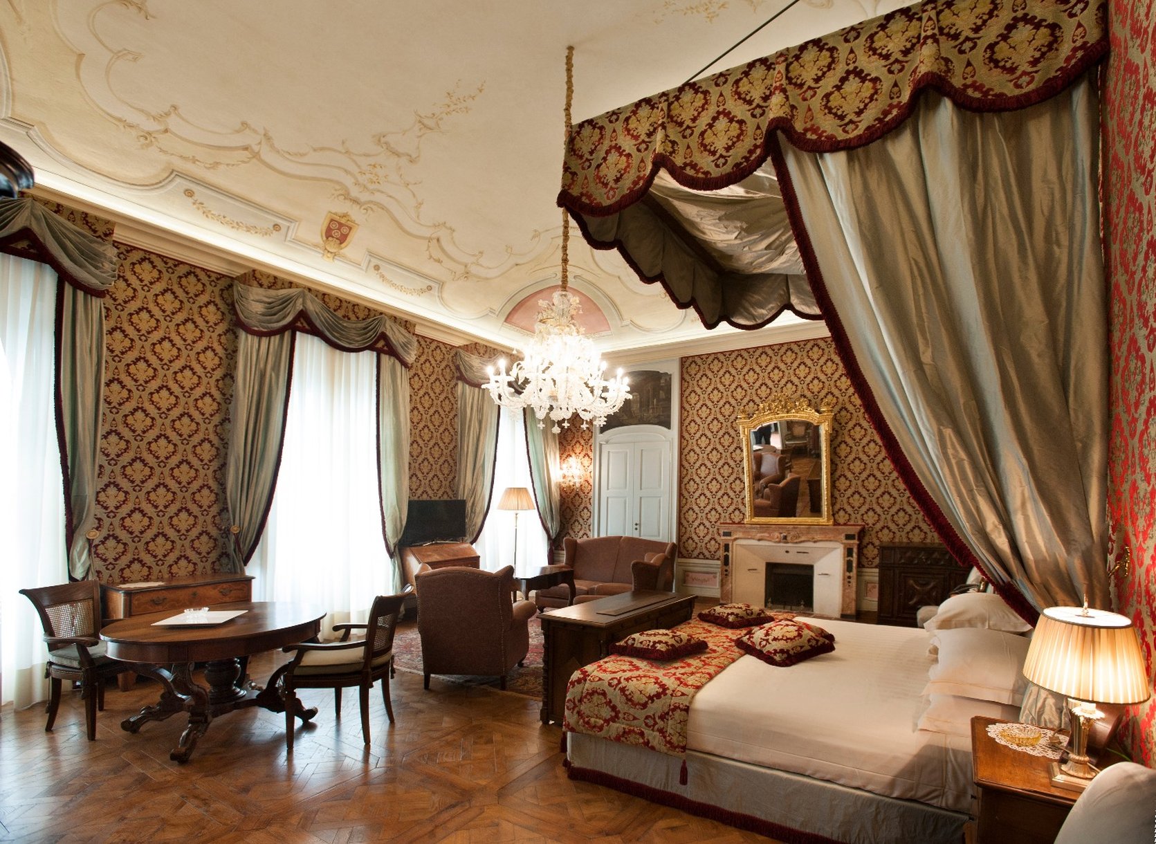 Castello di Guarene - Relais & Chateaux by null