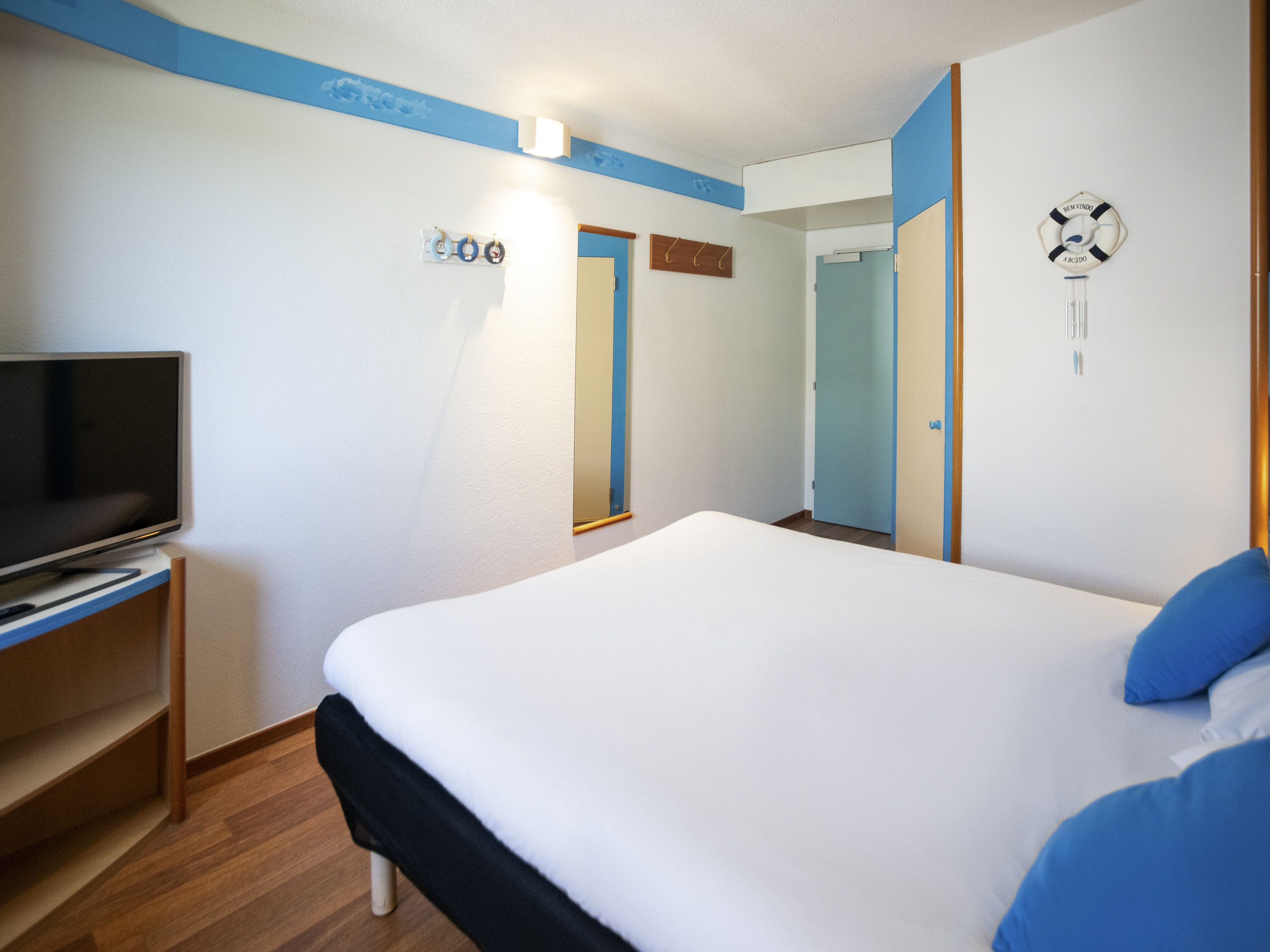 ibis Fribourg by null