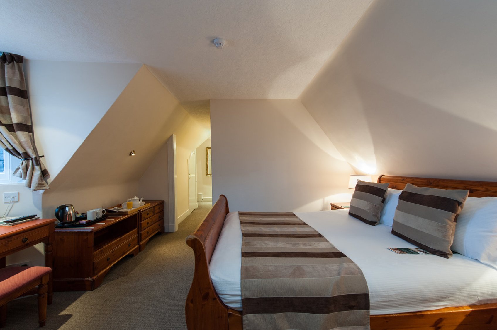 Glen Mhor Hotel & Apartments by null