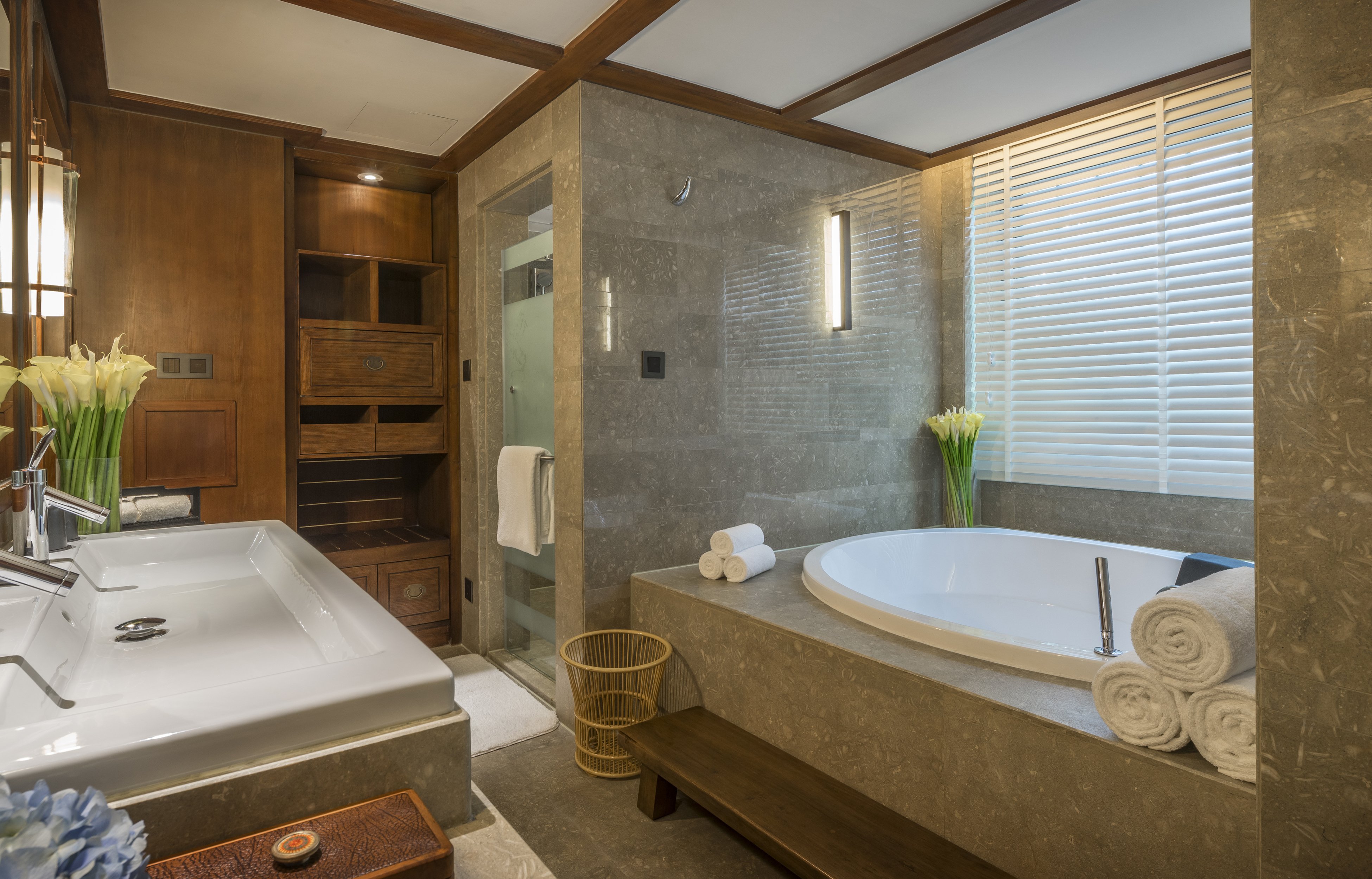 InterContinental Lijiang Ancient Town Resort by null