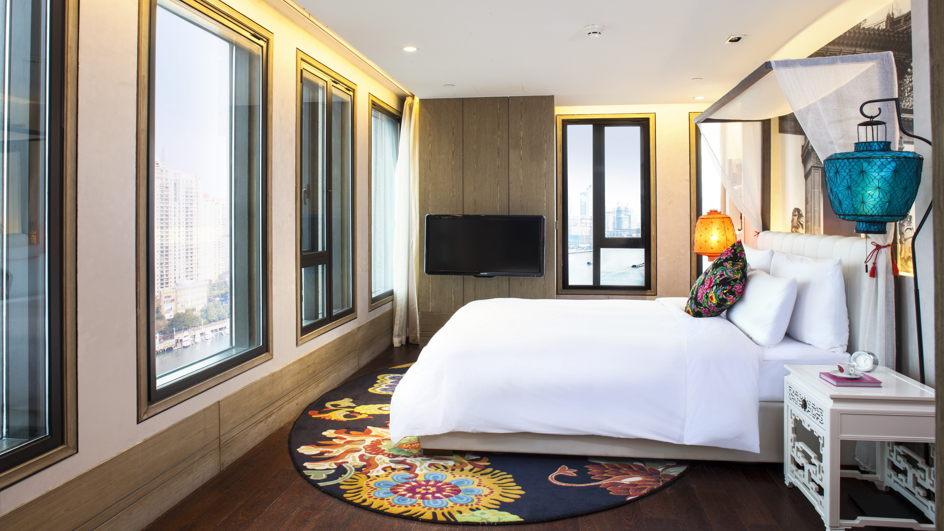 Hotel Indigo Shanghai on The Bund by null