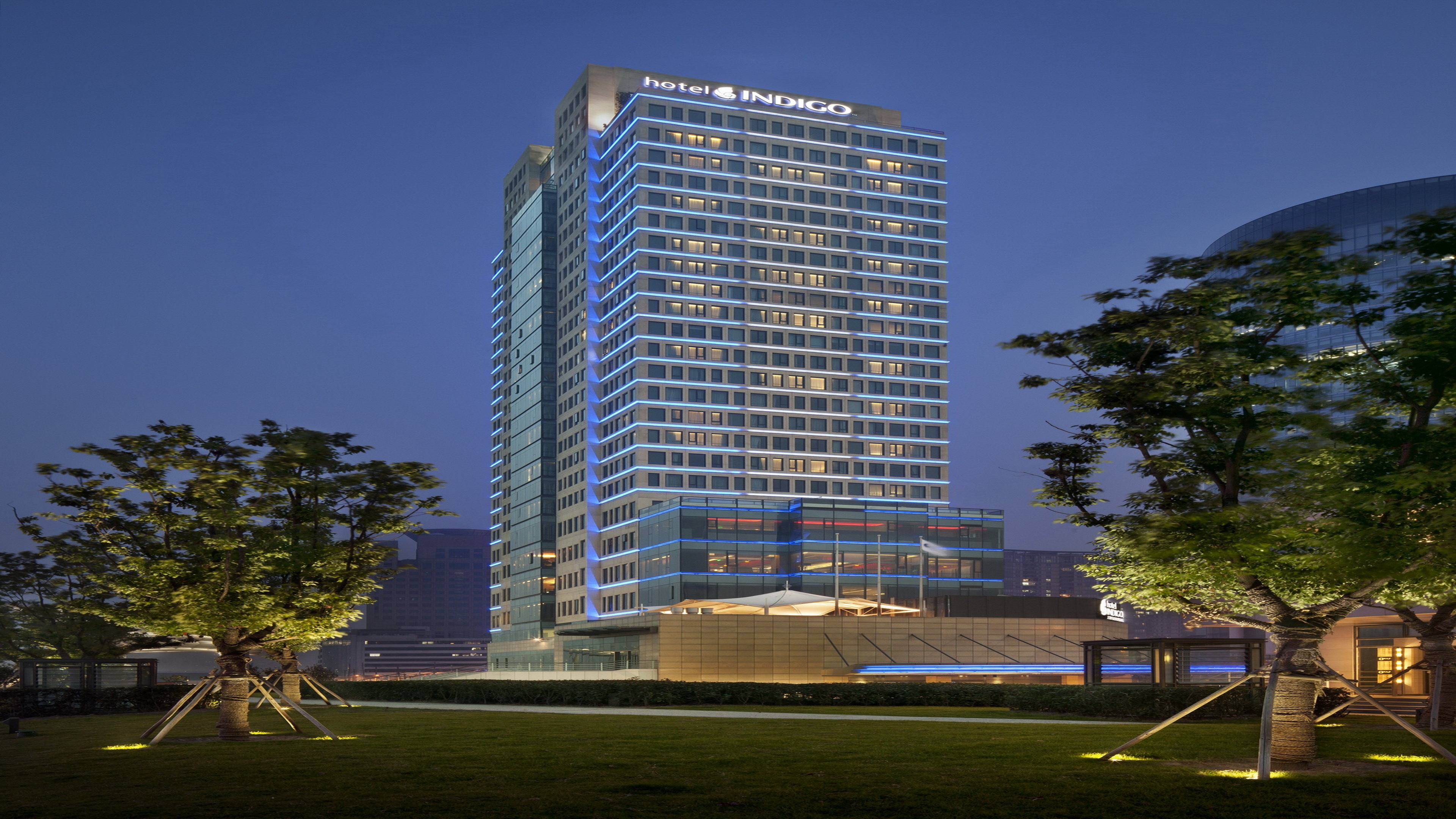 Hotel Indigo Shanghai on The Bund by null