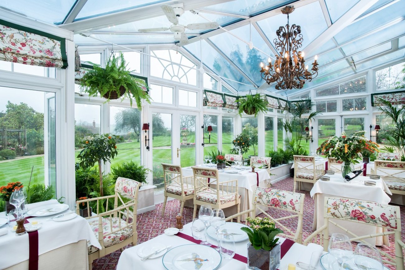 Summer Lodge Country House Hotel & Restaurant by null